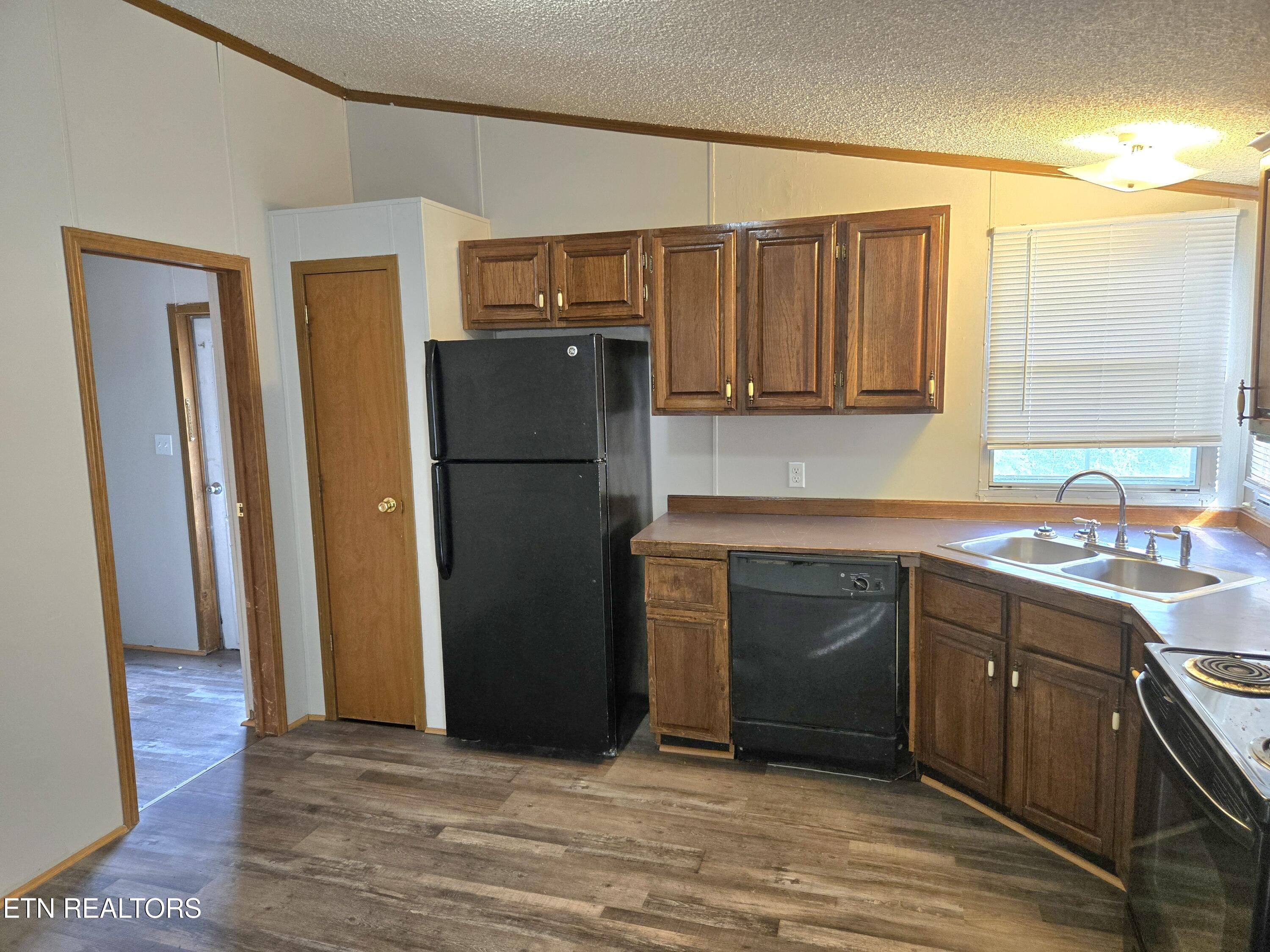 546 Old Stage Road Dandridge TN 37725