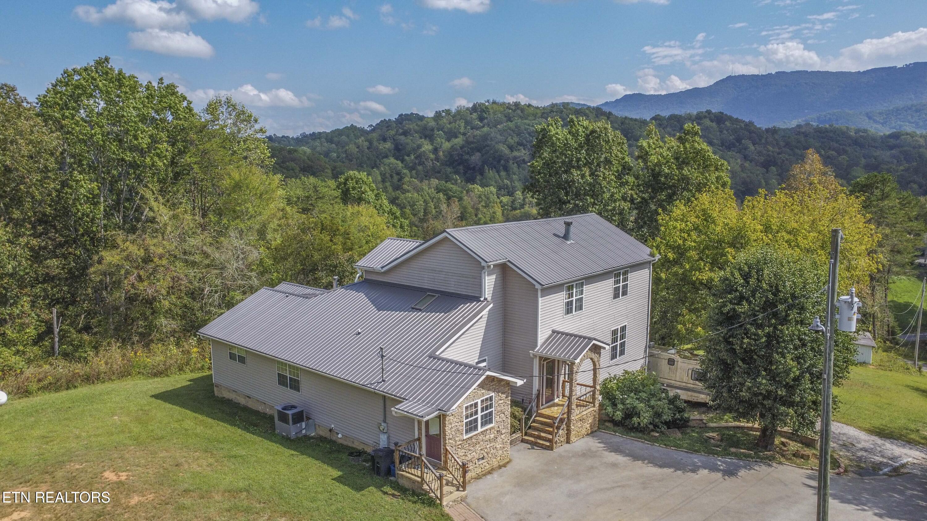 1313 Dupont Road Seymour TN 37865