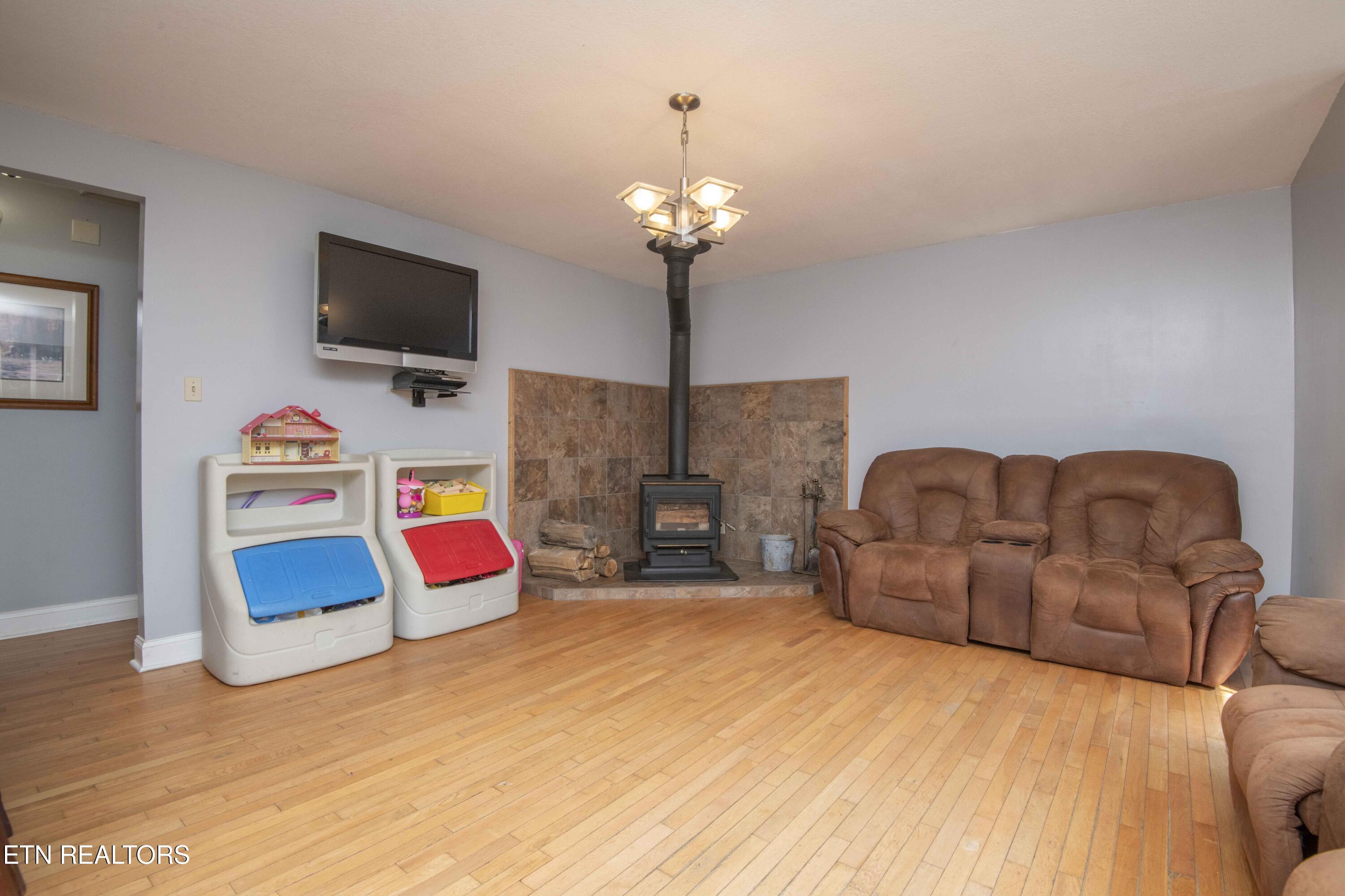 1313 Dupont Road Seymour TN 37865