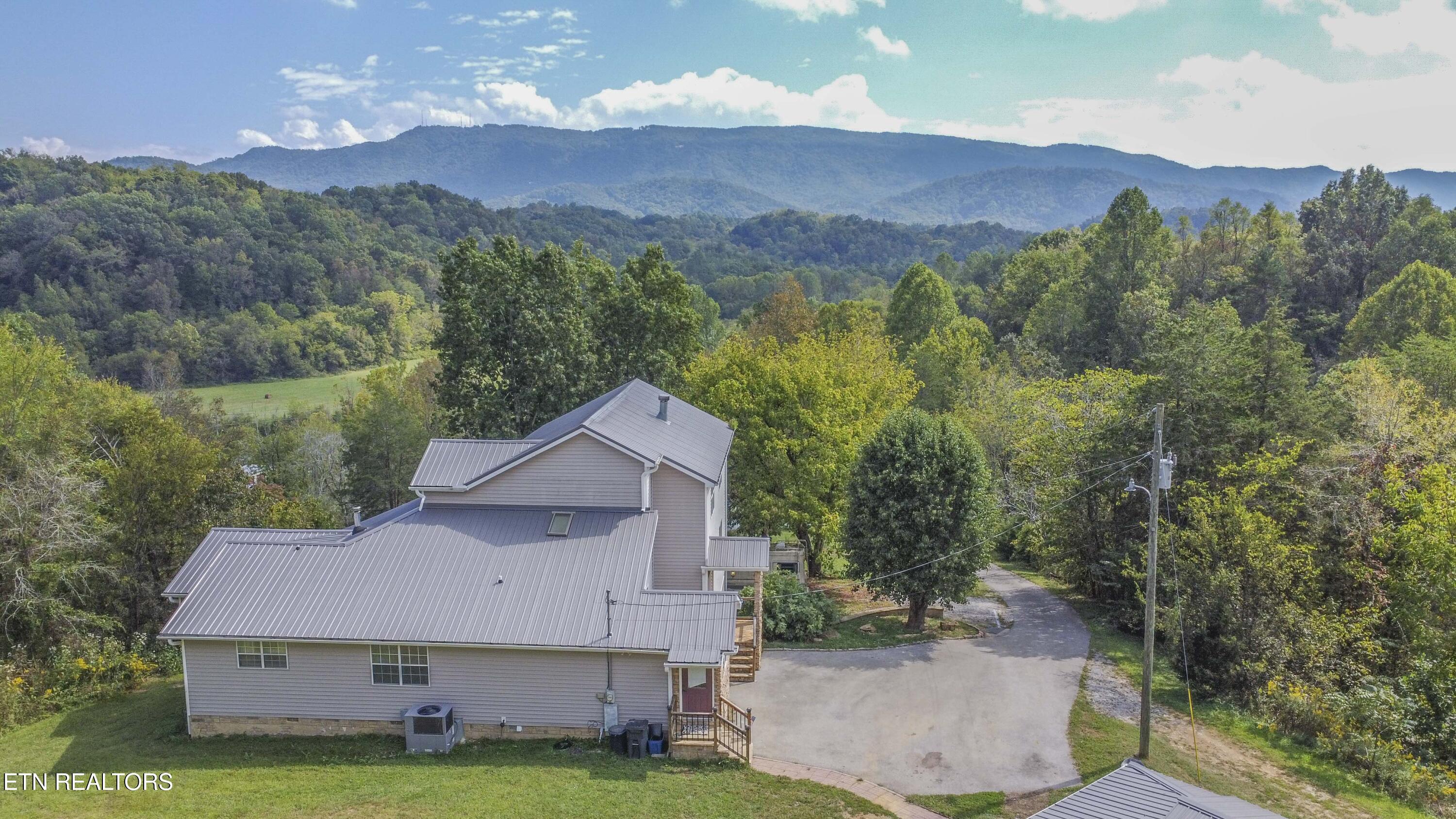 1313 Dupont Road Seymour TN 37865