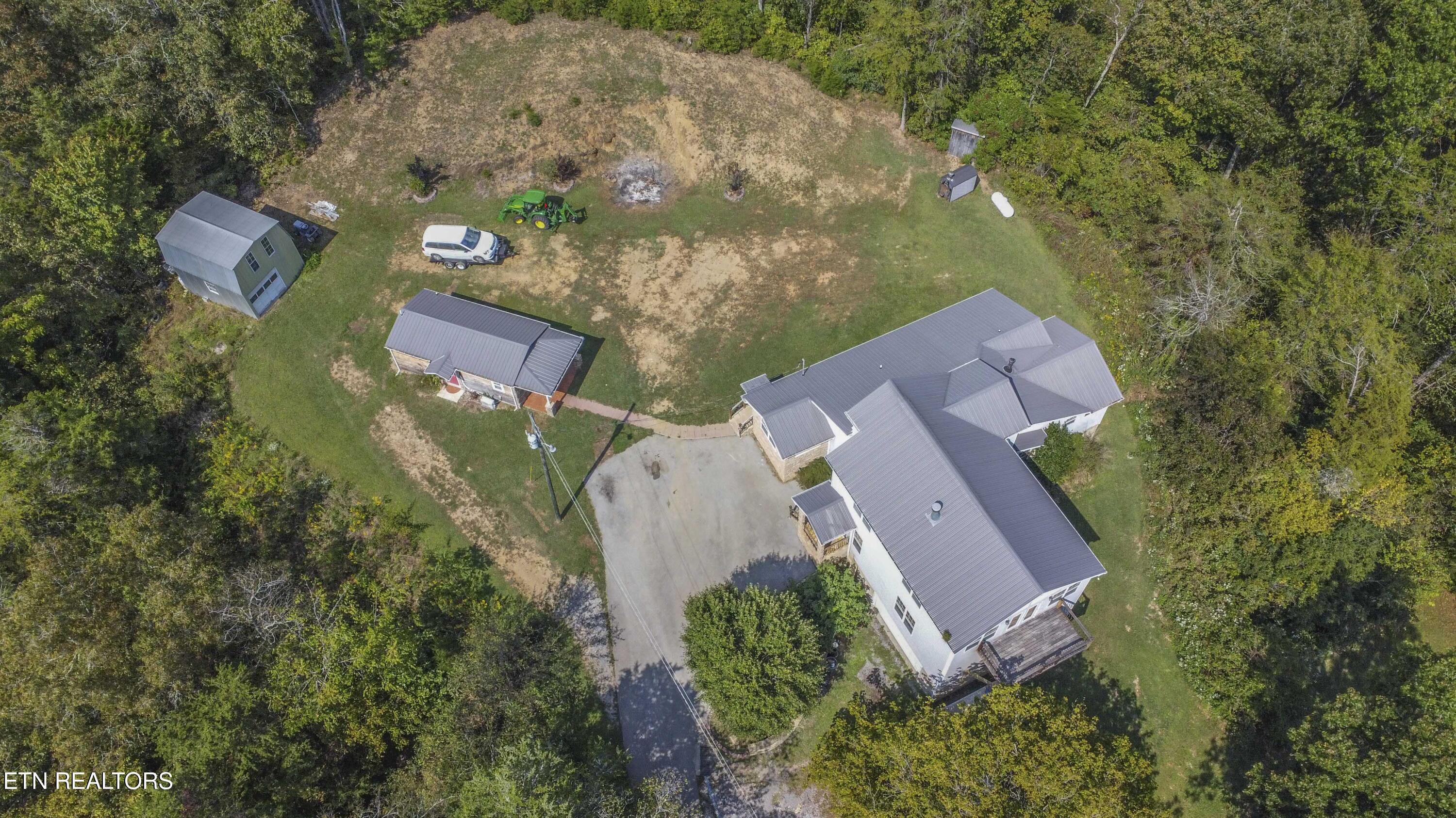 1313 Dupont Road Seymour TN 37865