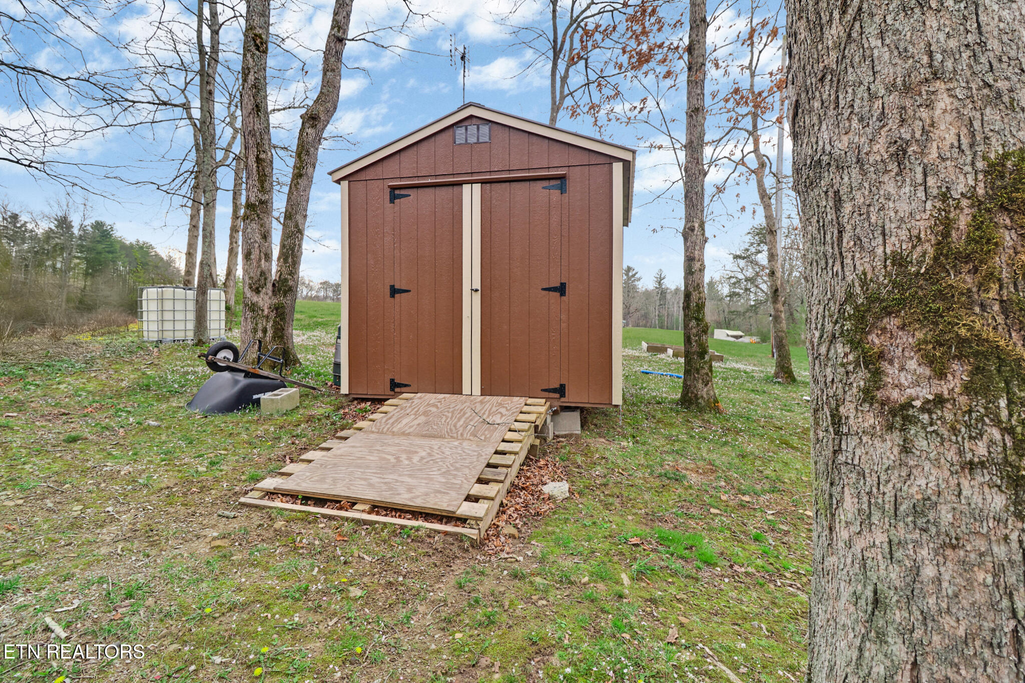 182 Just One More Court Crab Orchard TN 37723