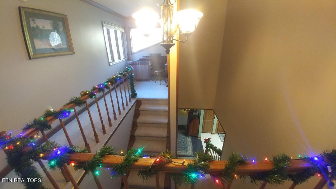 1013 Oliver Springs Highway Clinton TN 37716