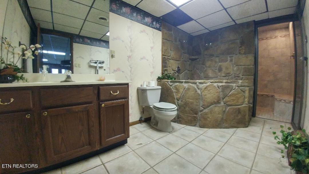 1013 Oliver Springs Highway Clinton TN 37716