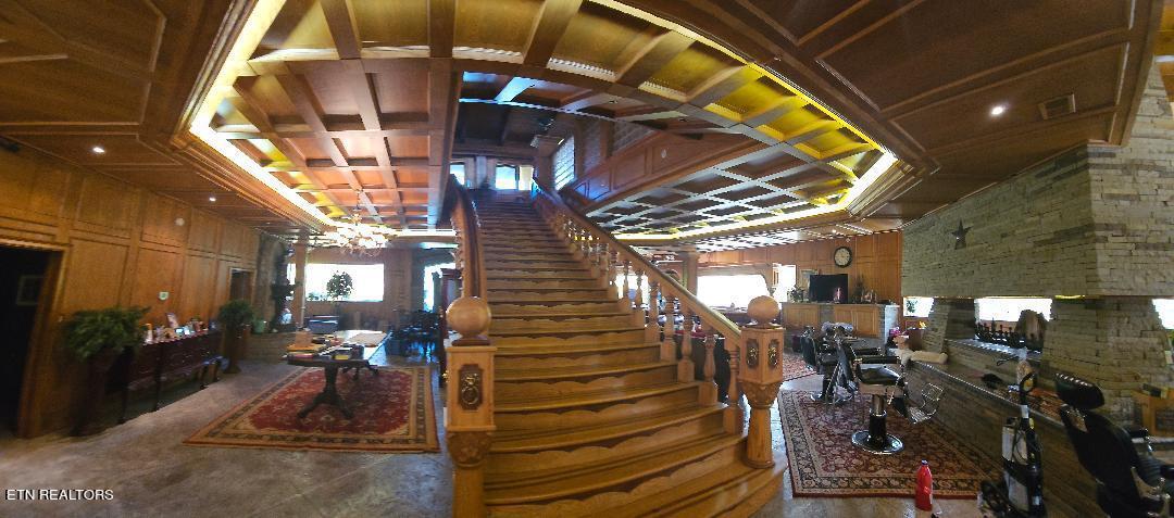 1013 Oliver Springs Highway Clinton TN 37716