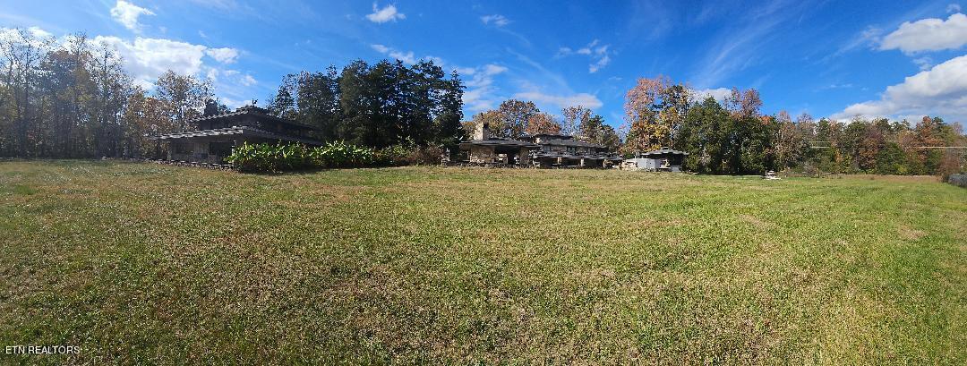 1013 Oliver Springs Highway Clinton TN 37716