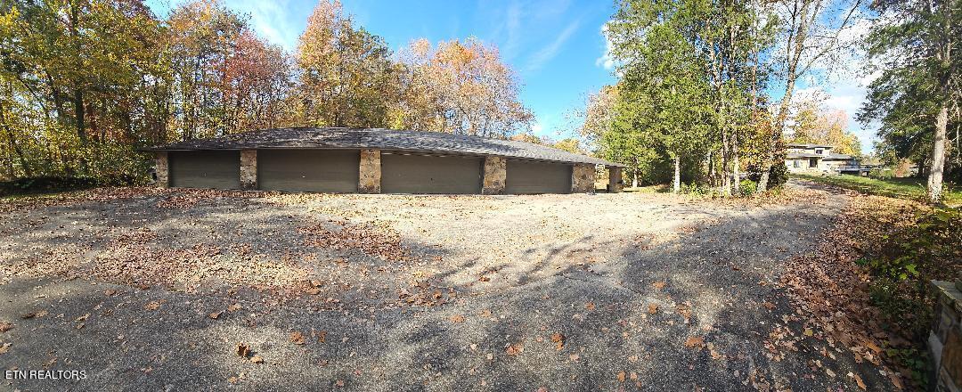 1013 Oliver Springs Highway Clinton TN 37716