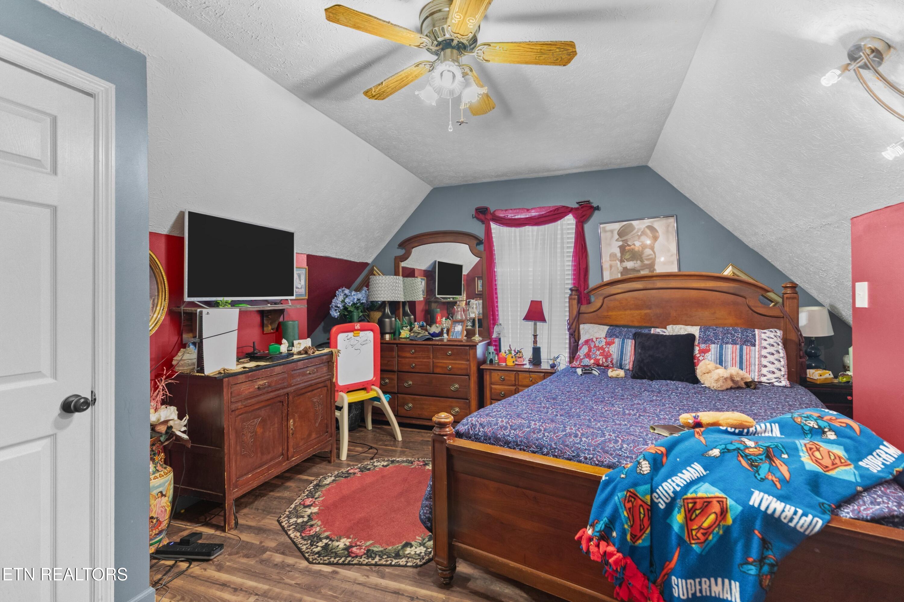 2793 Highway 31 Sneedville TN 37869