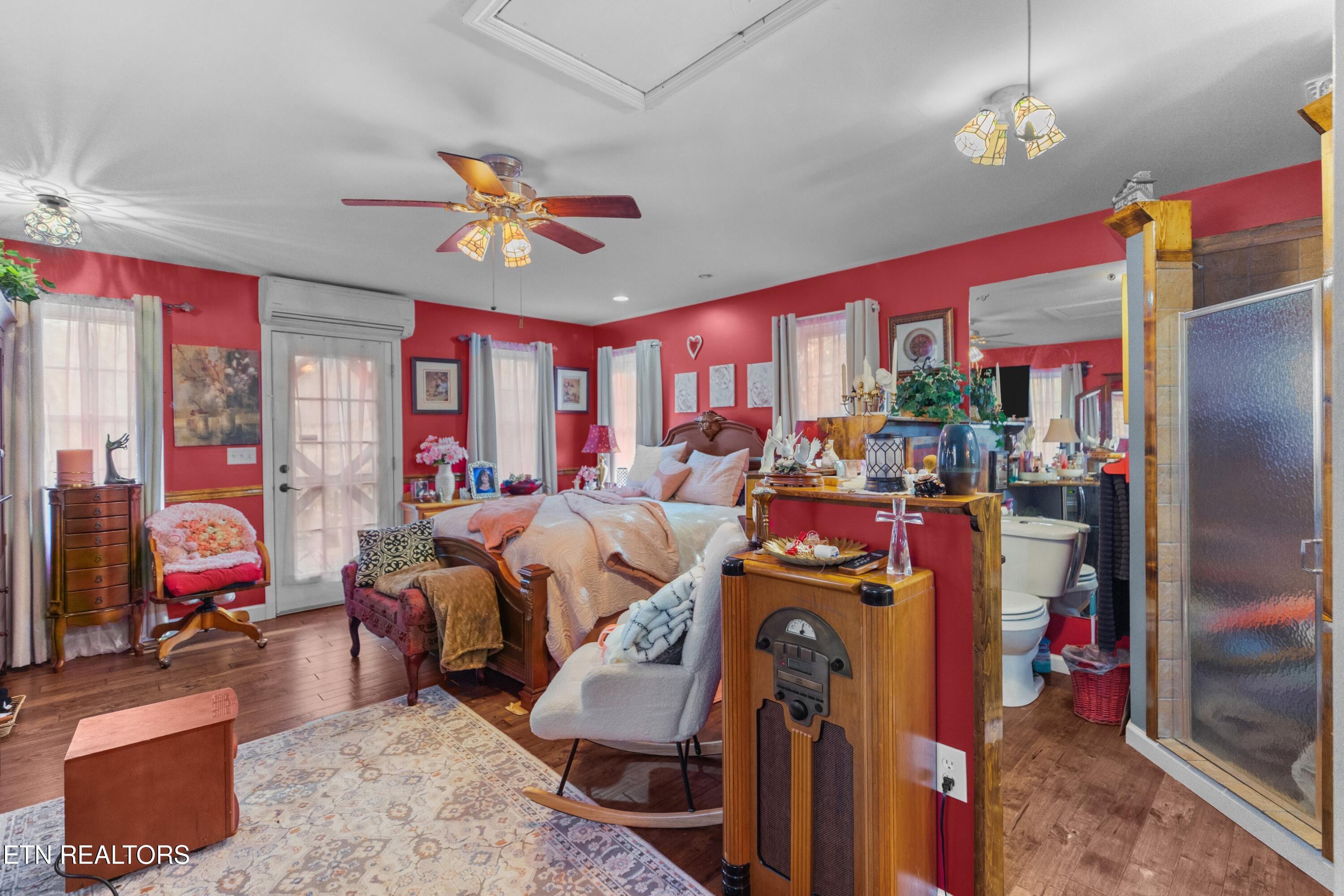 2793 Highway 31 Sneedville TN 37869