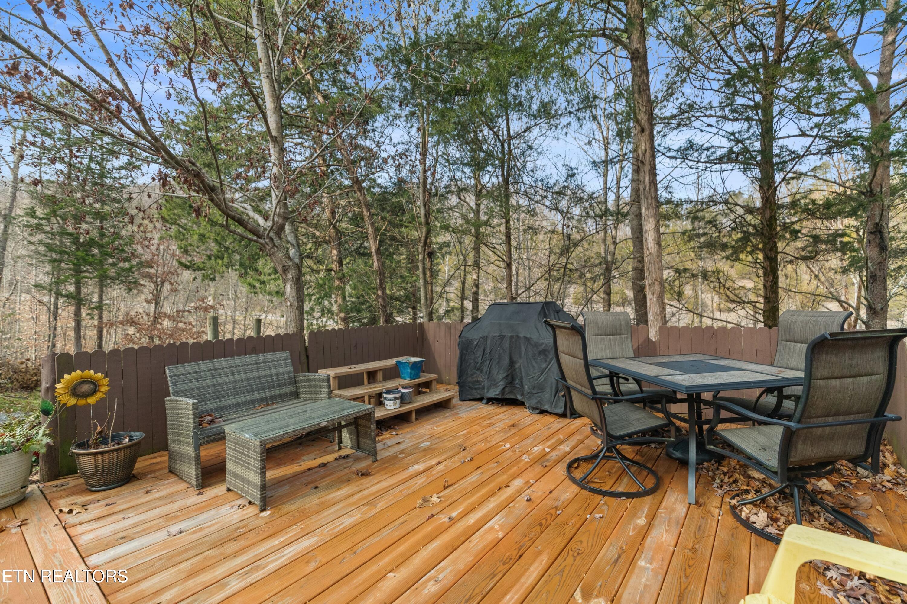 2793 Highway 31 Sneedville TN 37869