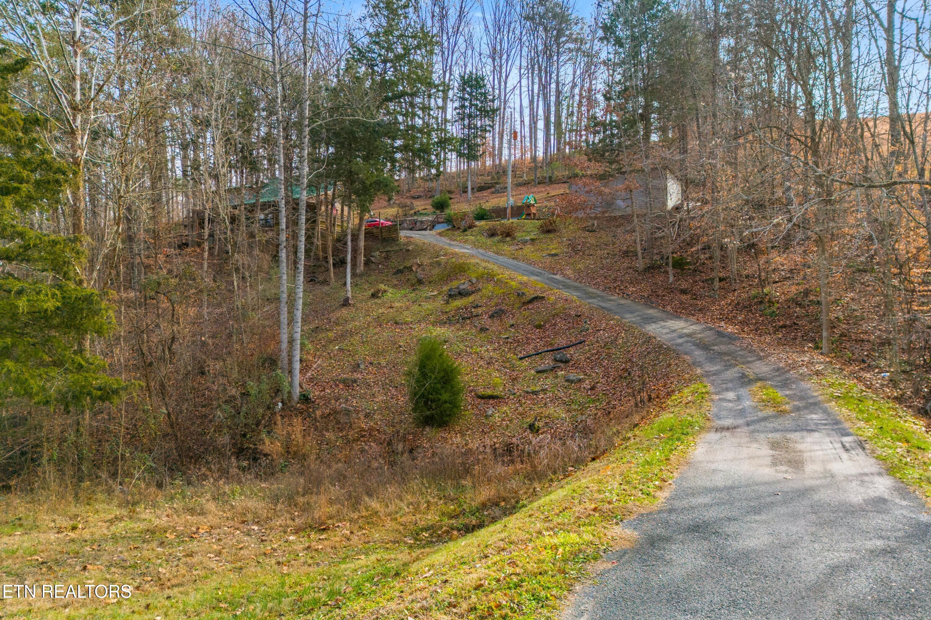 2793 Highway 31 Sneedville TN 37869
