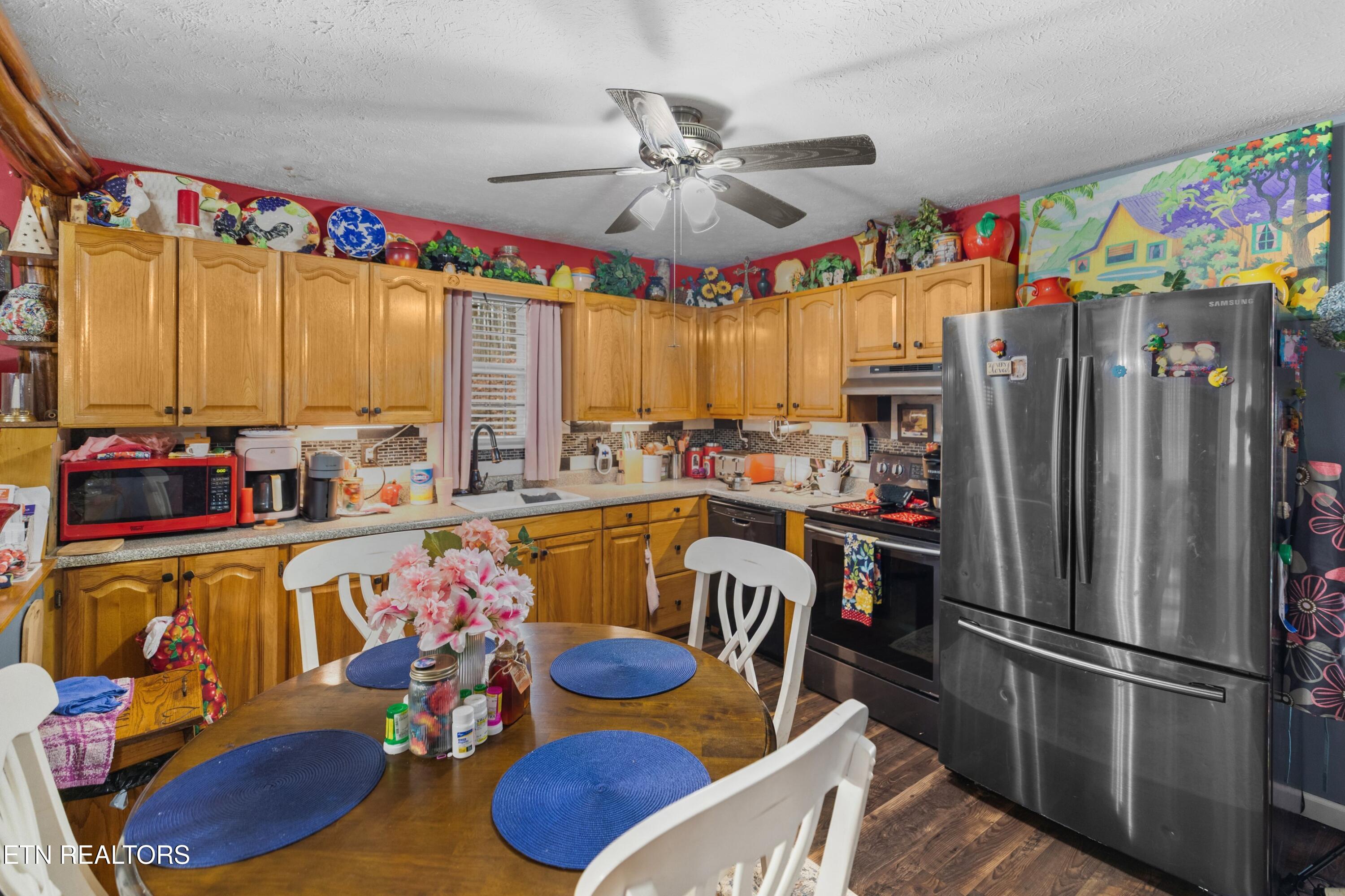2793 Highway 31 Sneedville TN 37869