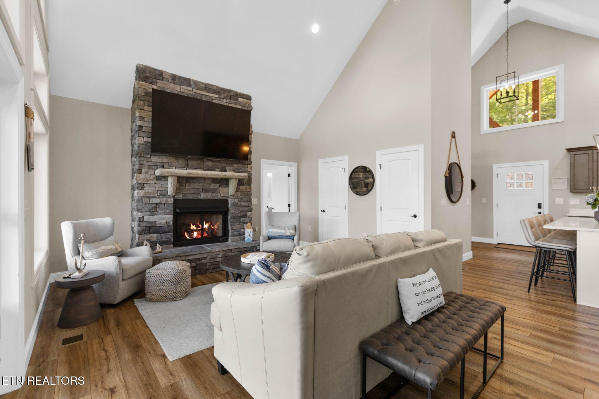 552 Fox Ridge Lane Caryville TN 37714