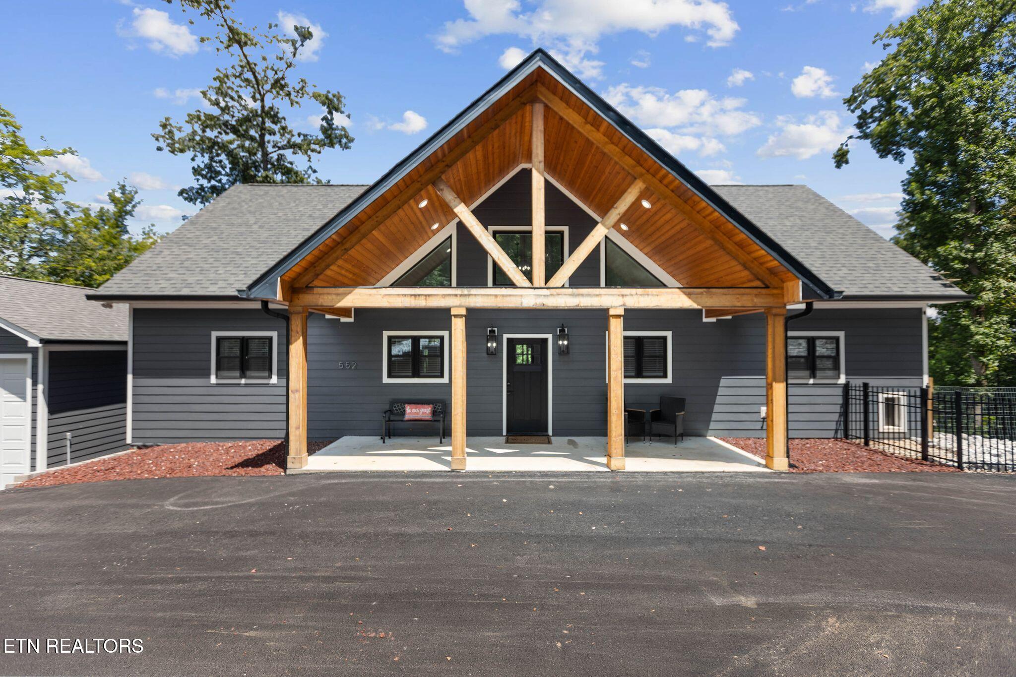 552 Fox Ridge Lane Caryville TN 37714