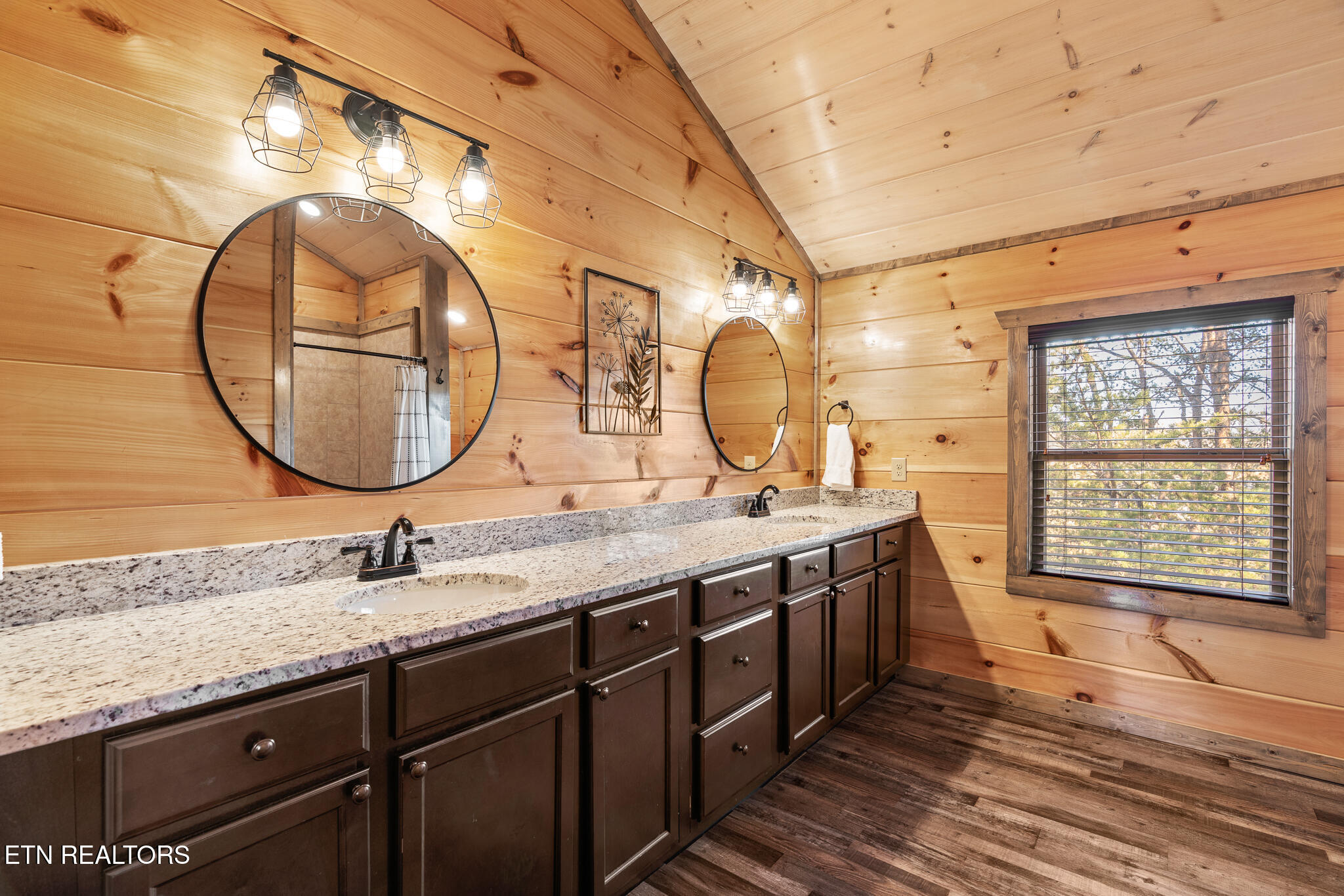 310 Paul Lafollette Way Sevierville TN 37876