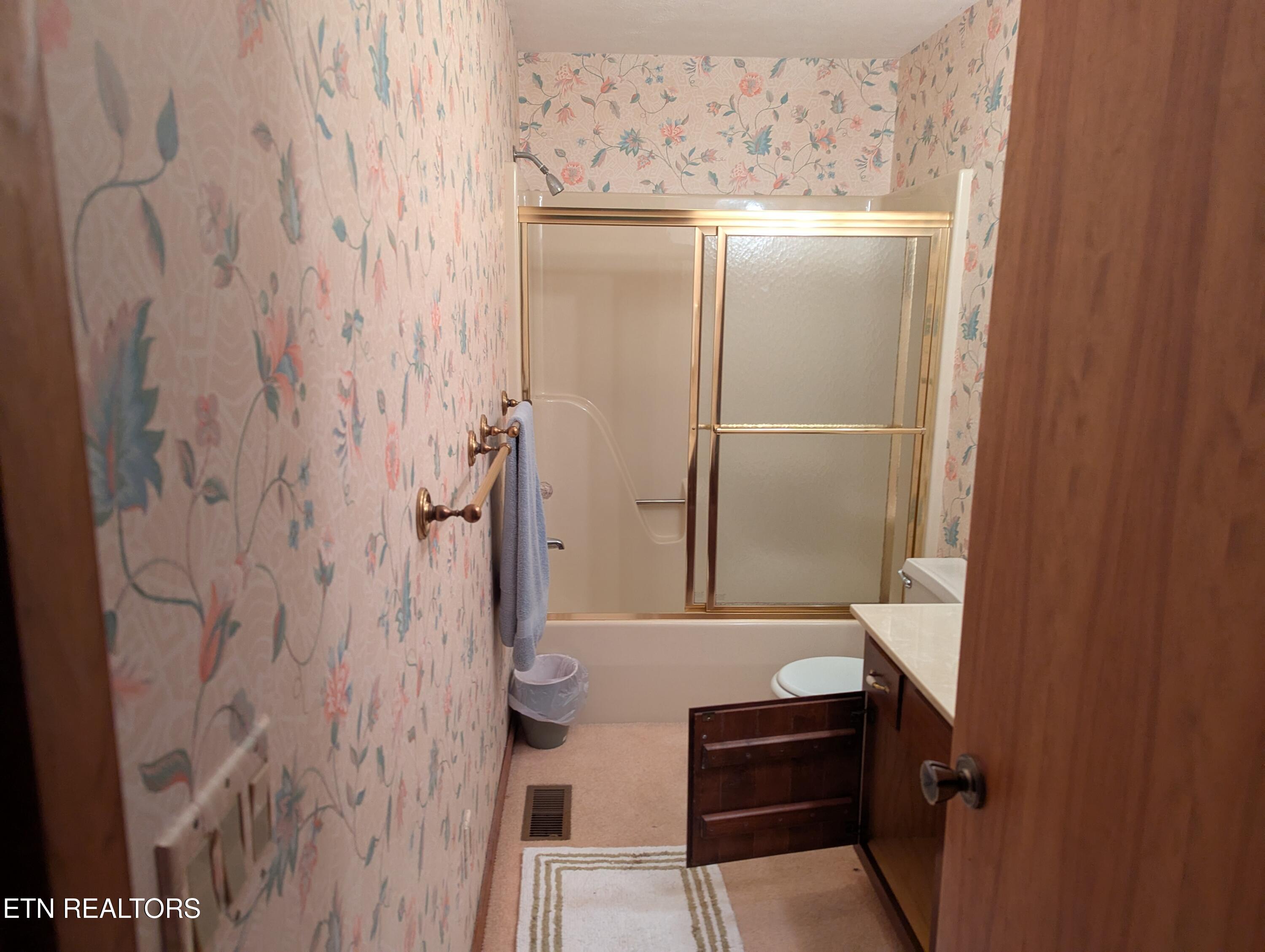 124 Sugarbush Circle Crossville TN 38558