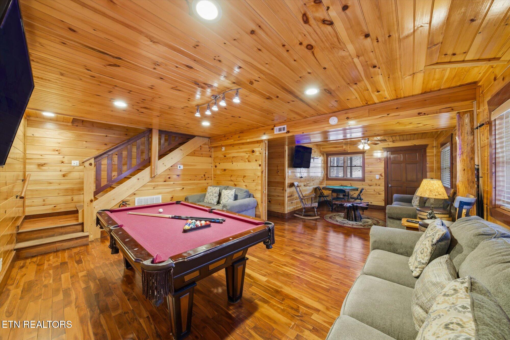 1329 N Baden Drive Gatlinburg TN 37738