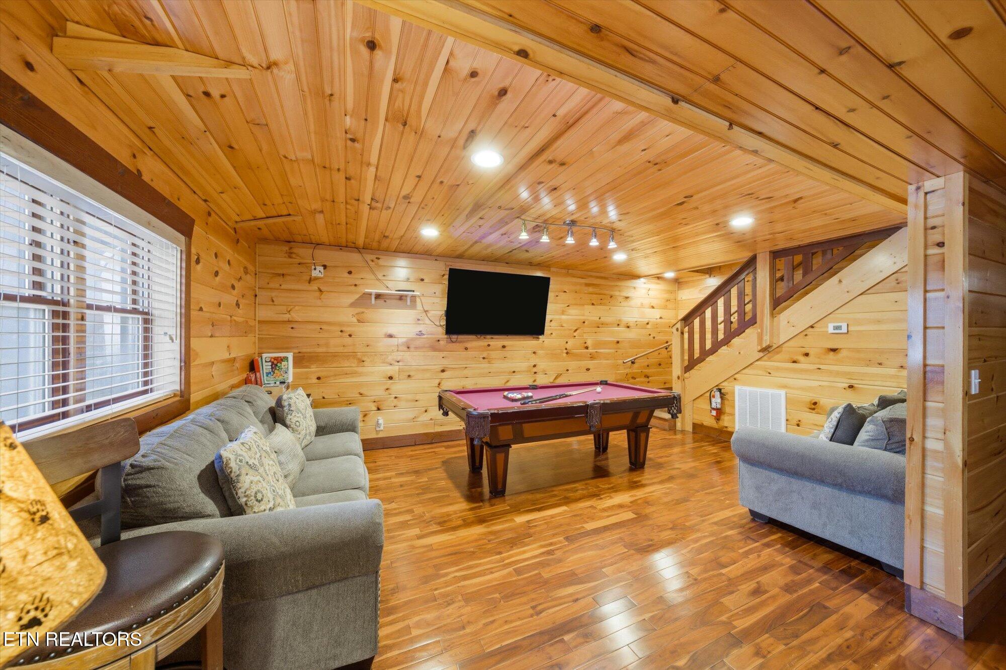 1329 N Baden Drive Gatlinburg TN 37738