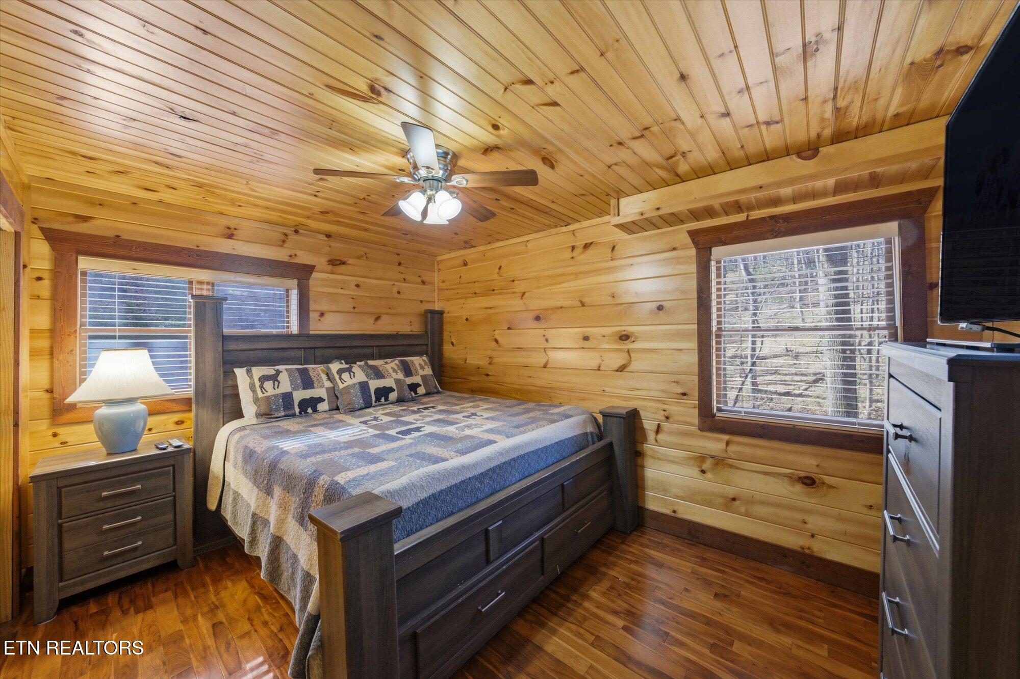 1329 N Baden Drive Gatlinburg TN 37738