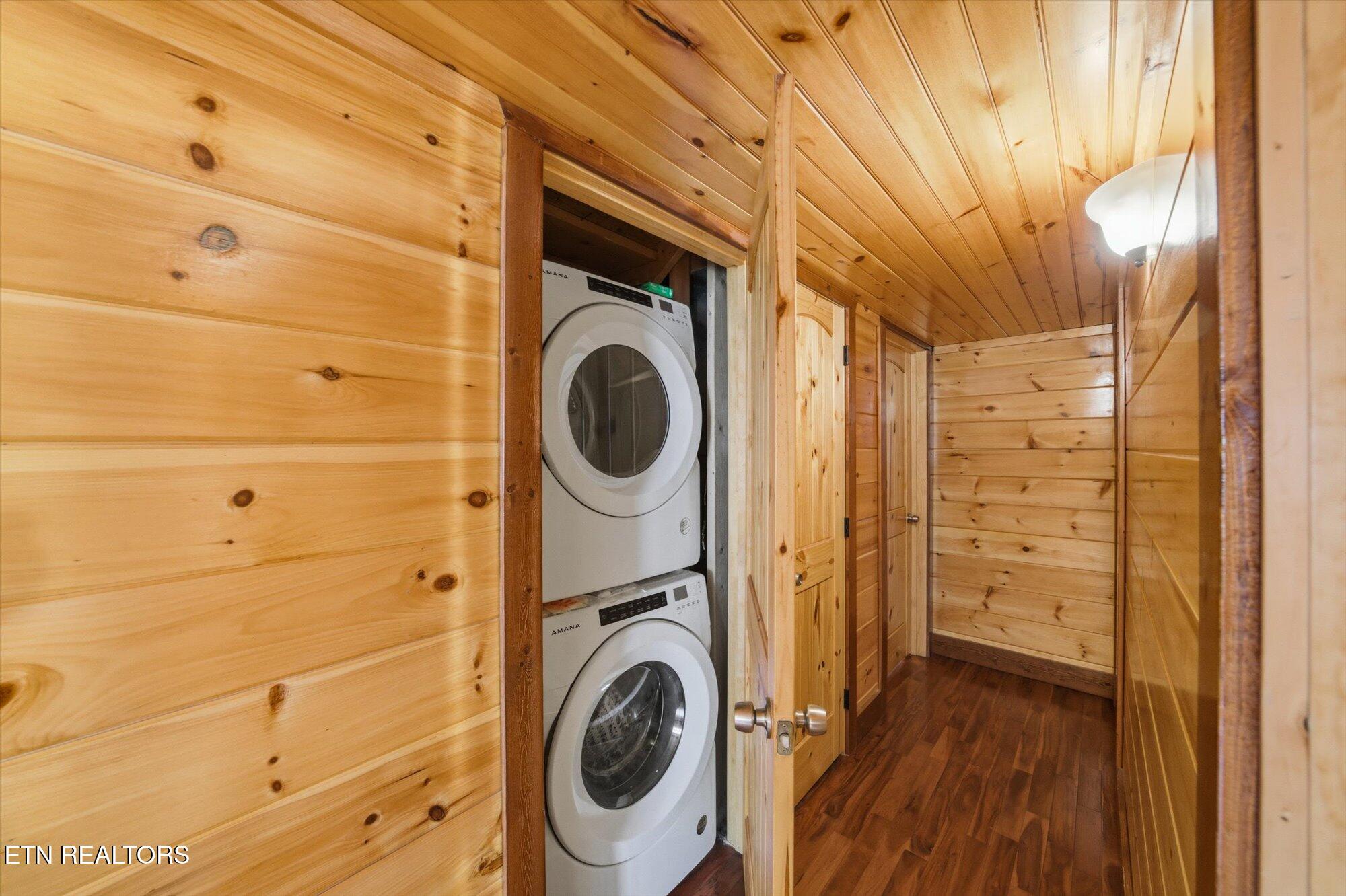 1329 N Baden Drive Gatlinburg TN 37738