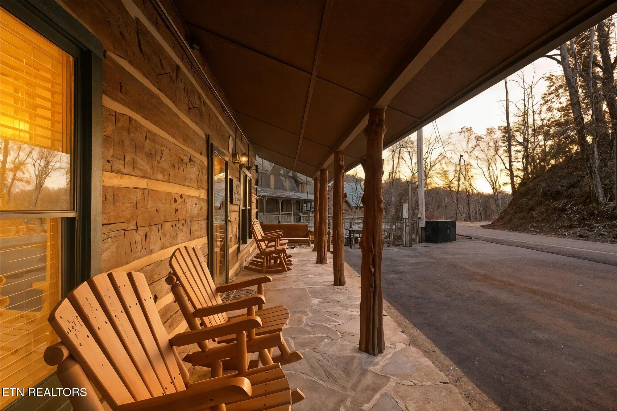 1329 N Baden Drive Gatlinburg TN 37738