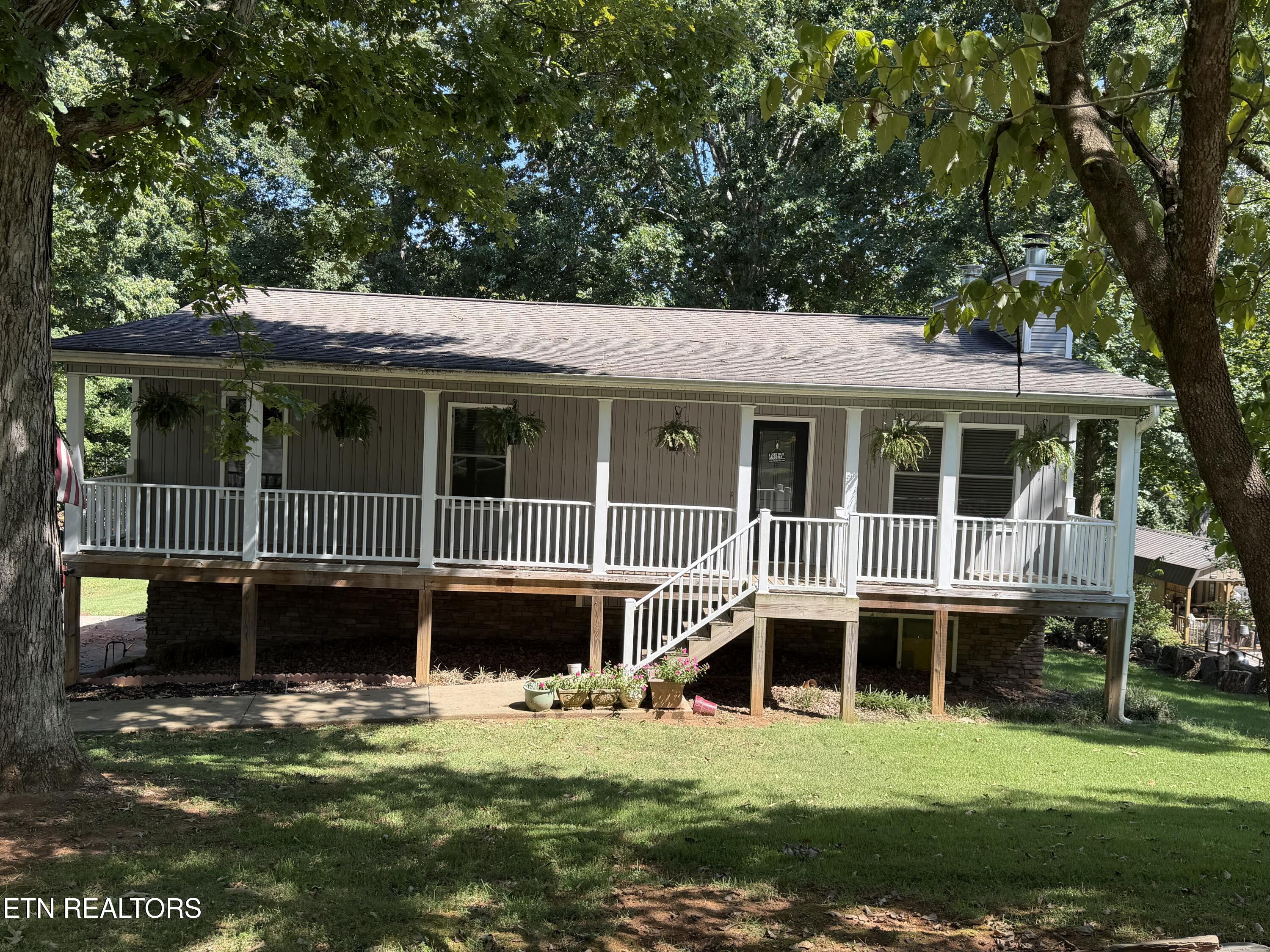 1113 E Woodshire Drive Knoxville TN 37922
