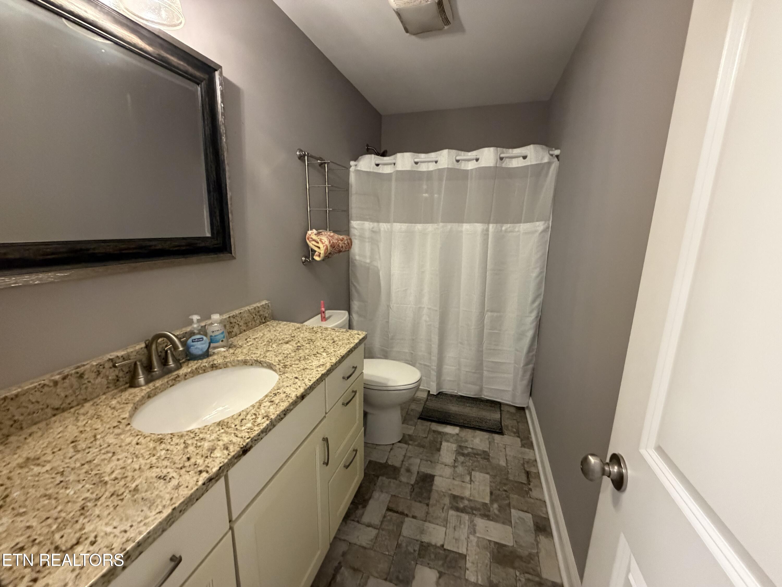 1113 E Woodshire Drive Knoxville TN 37922