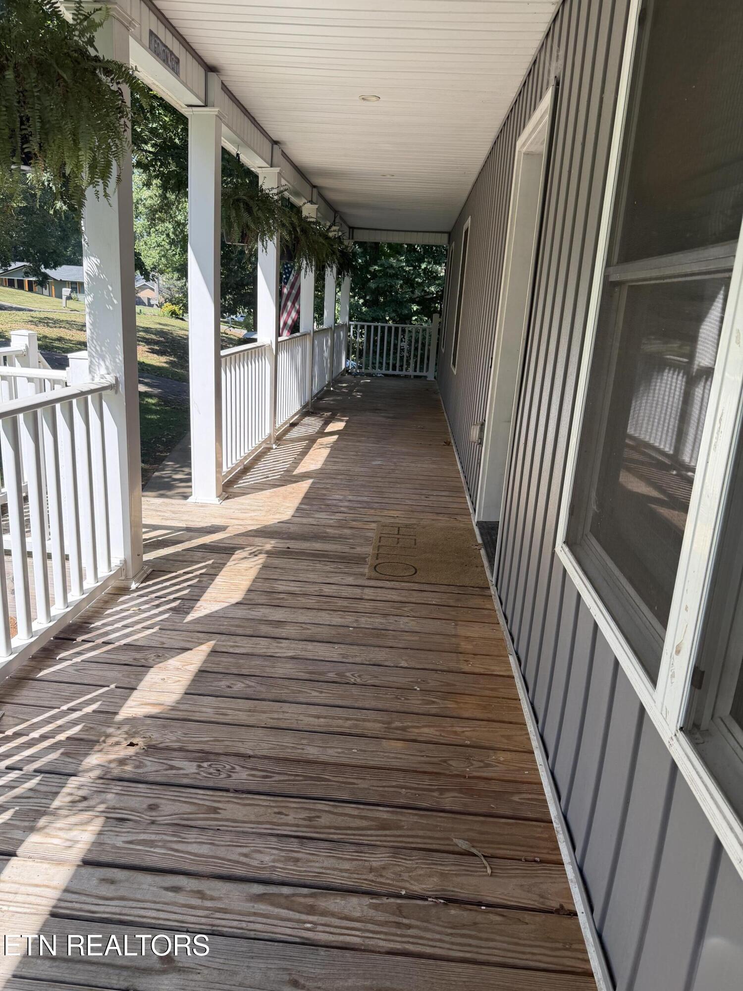 1113 E Woodshire Drive Knoxville TN 37922