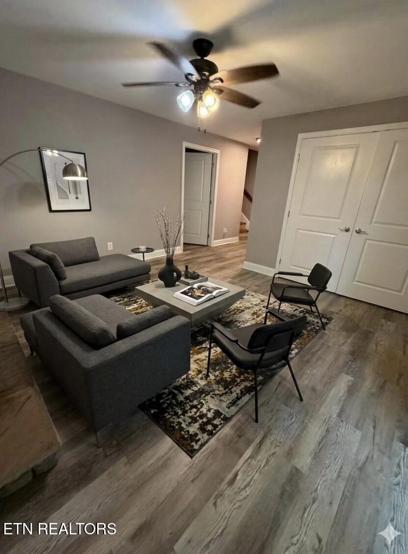 1113 E Woodshire Drive Knoxville TN 37922