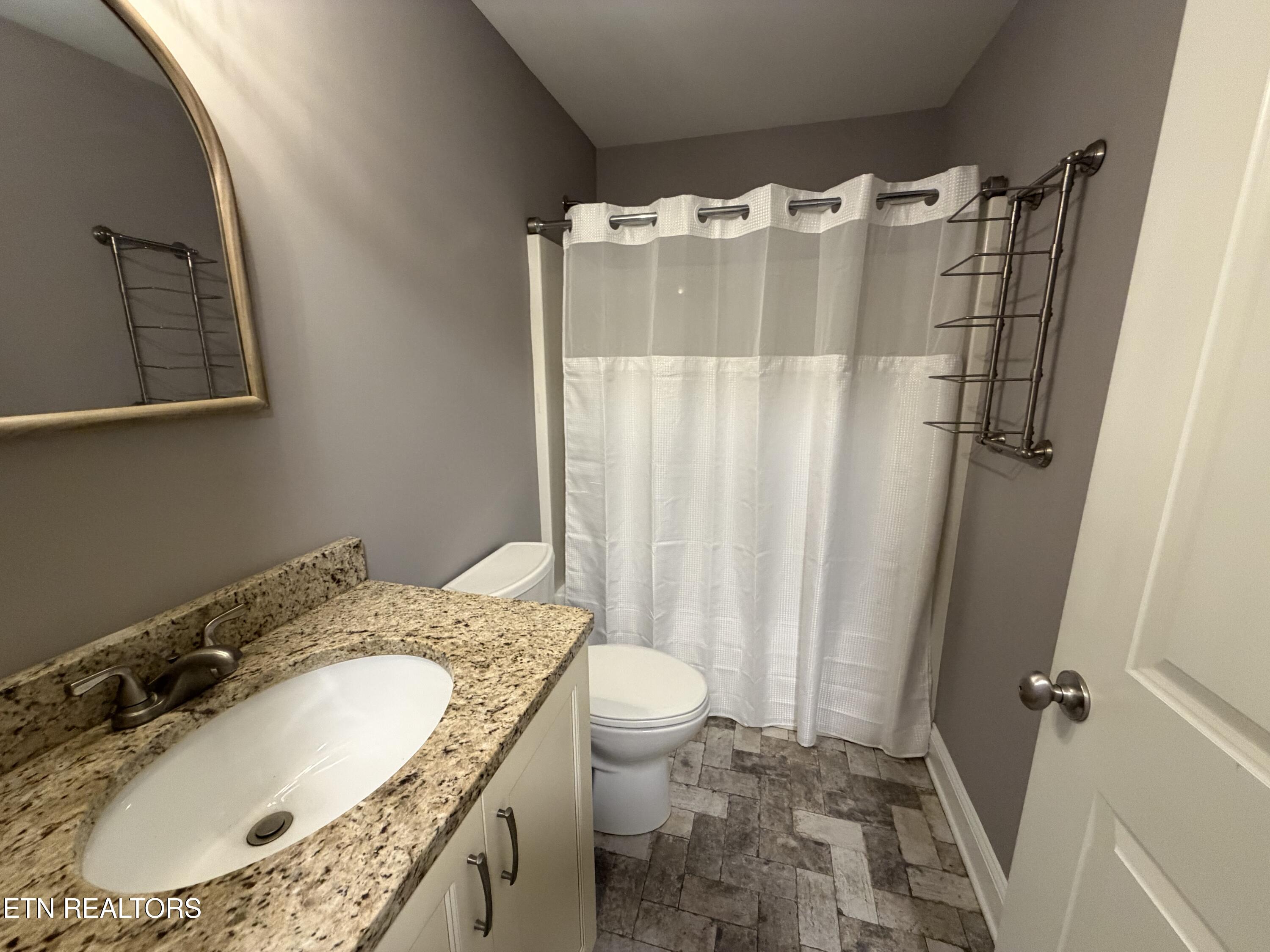 1113 E Woodshire Drive Knoxville TN 37922