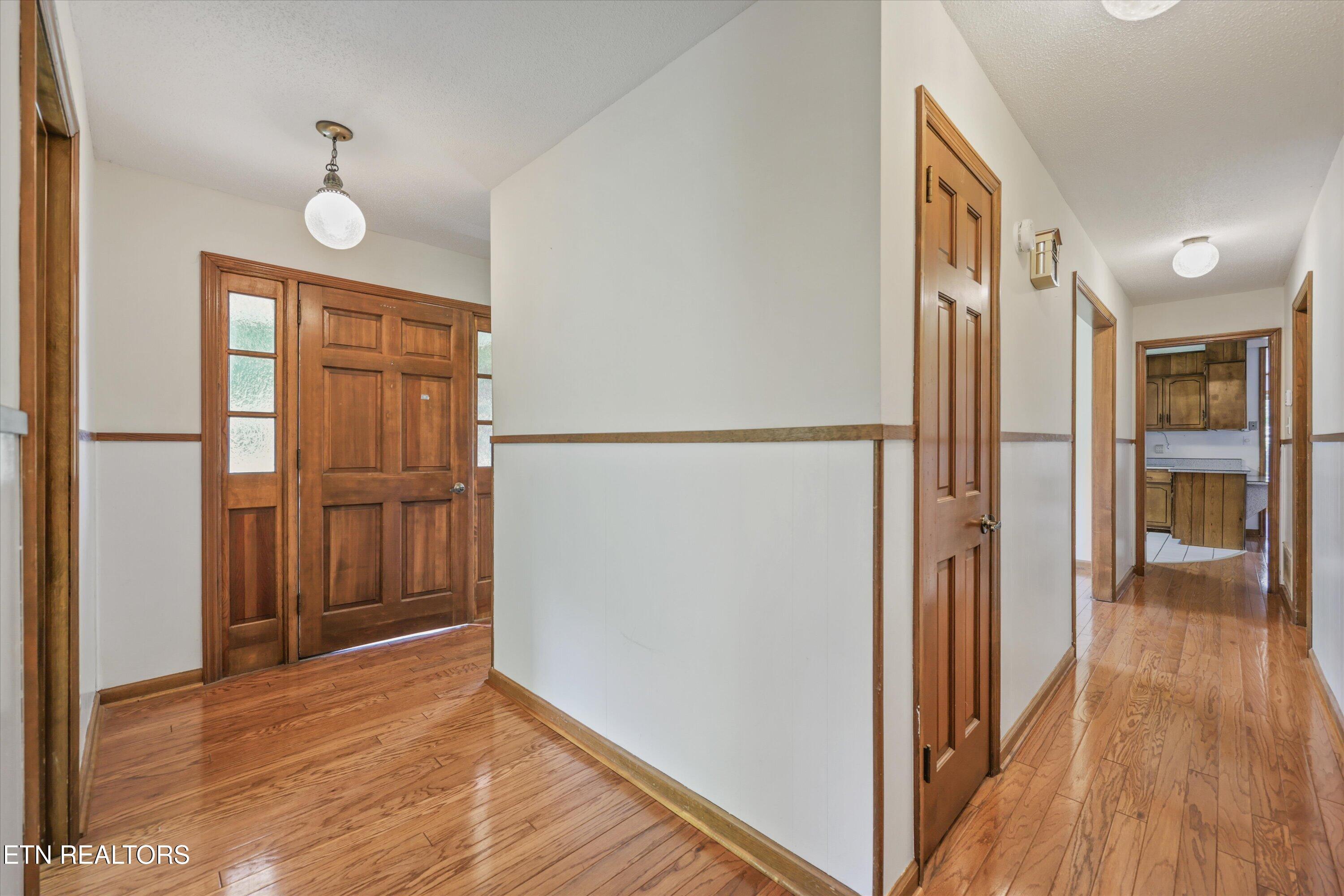 3923 Riverview Drive Maryville TN 37804