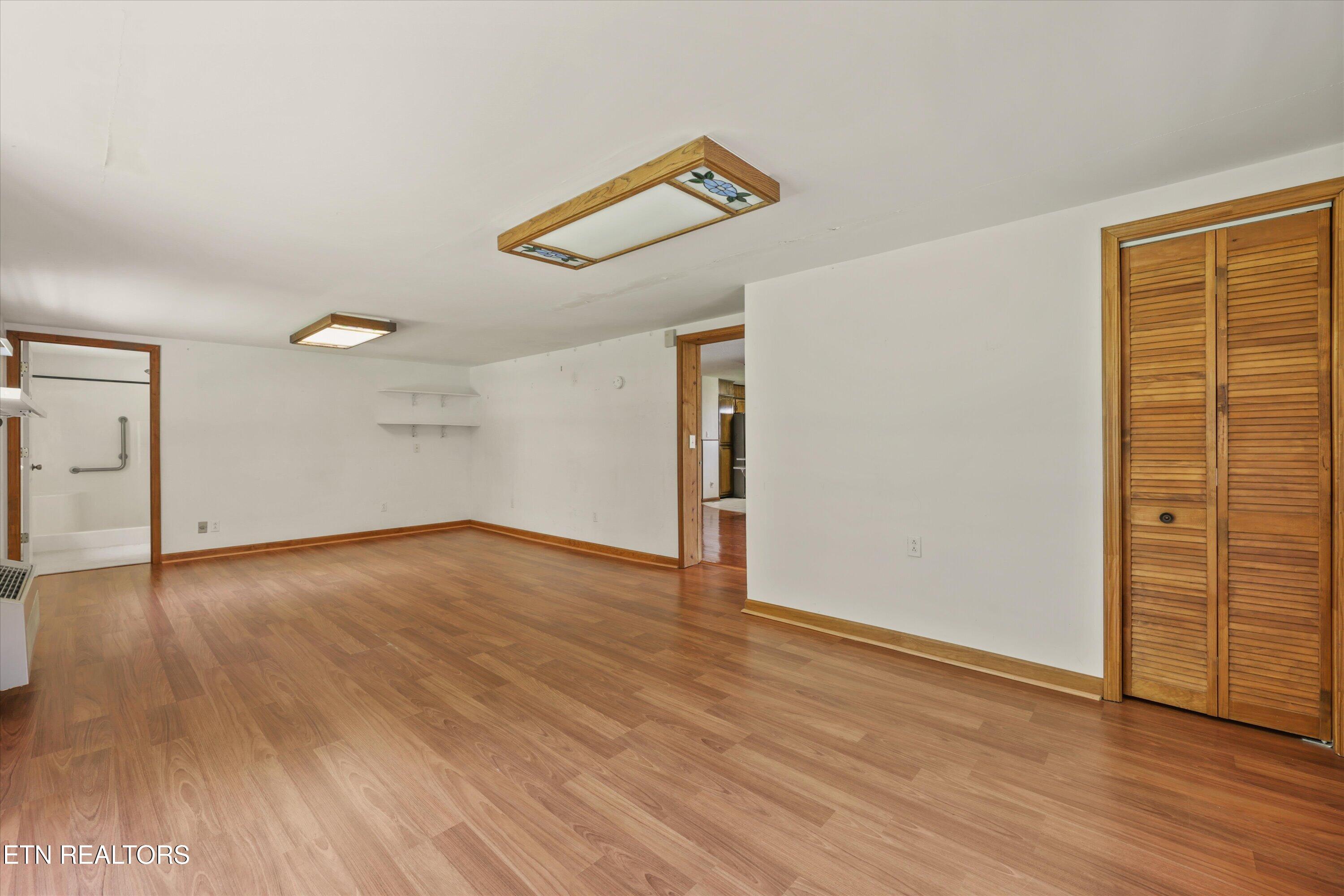 3923 Riverview Drive Maryville TN 37804