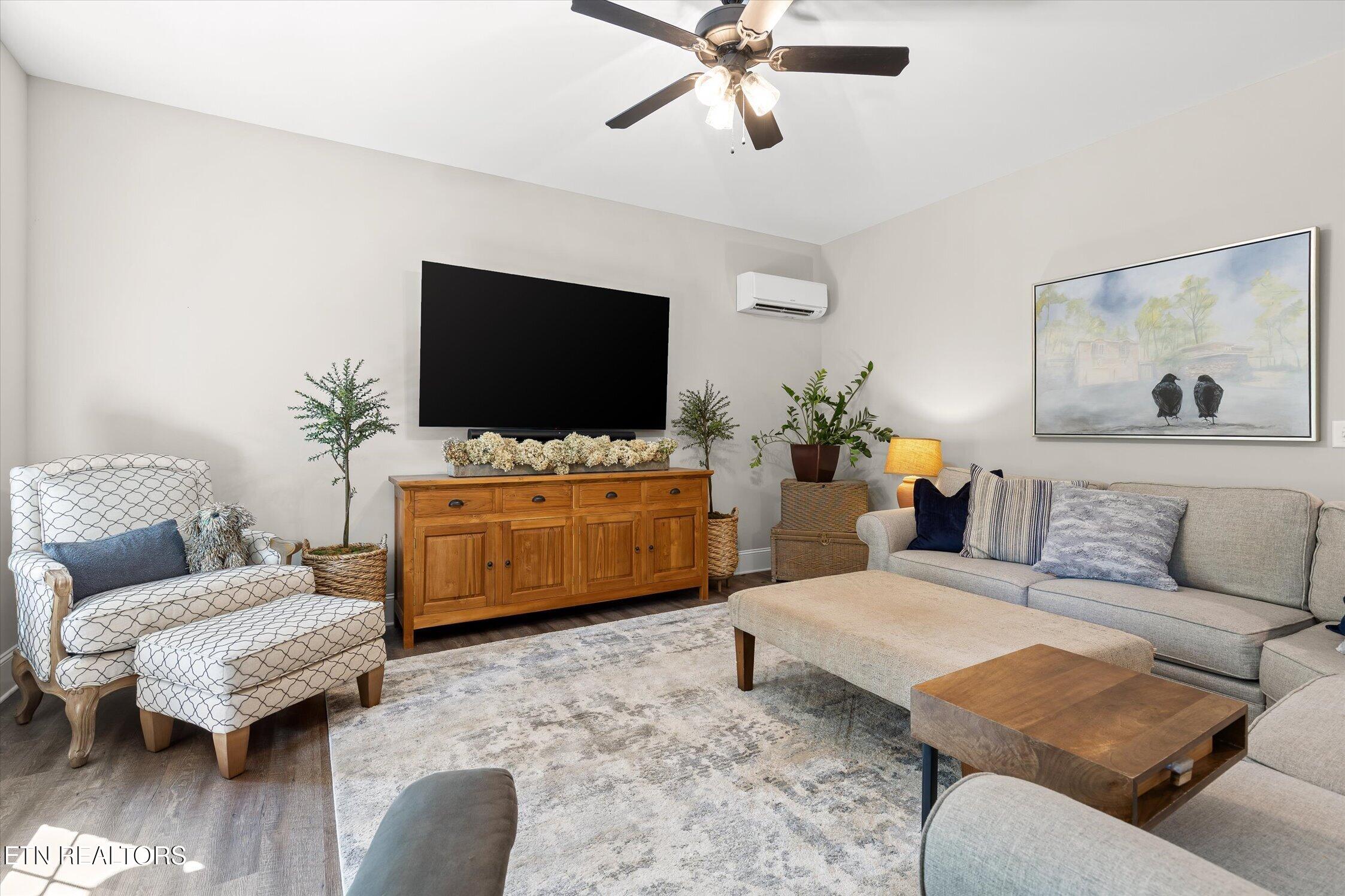 697 Sugar Leaf Lane Soddy-daisy TN 37379