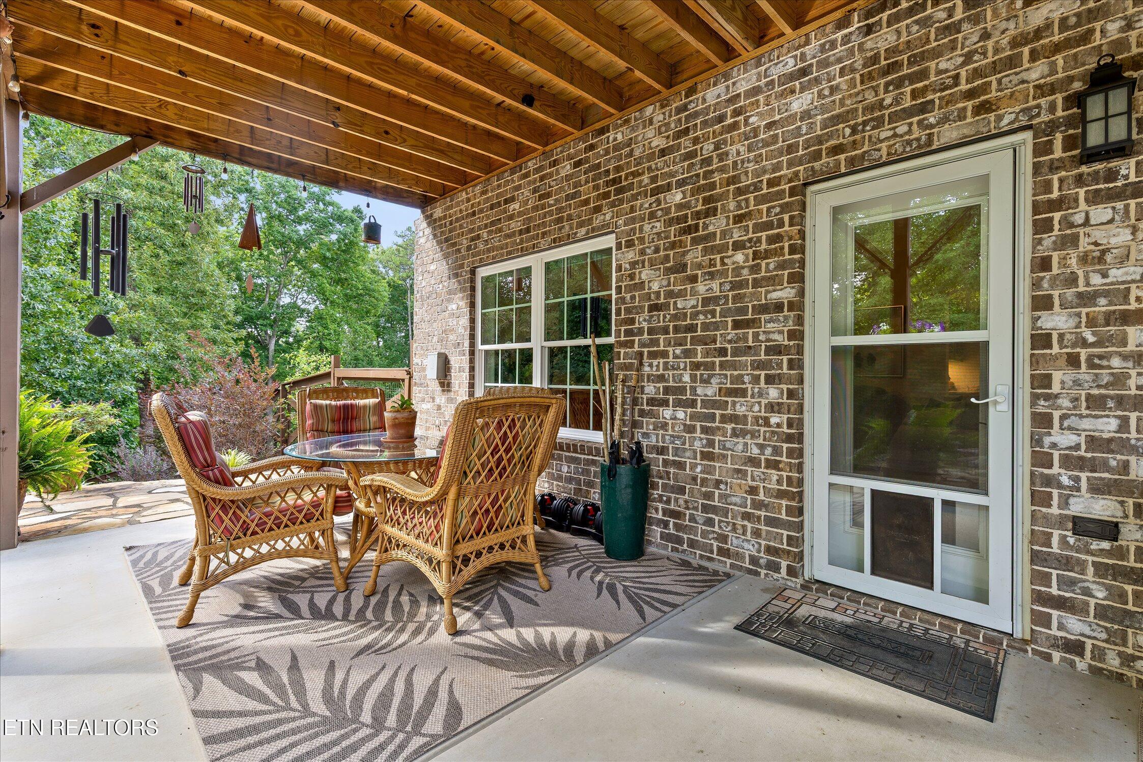 697 Sugar Leaf Lane Soddy-daisy TN 37379