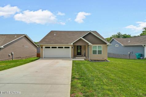 301 Dayton Avenue Crossville TN 38555