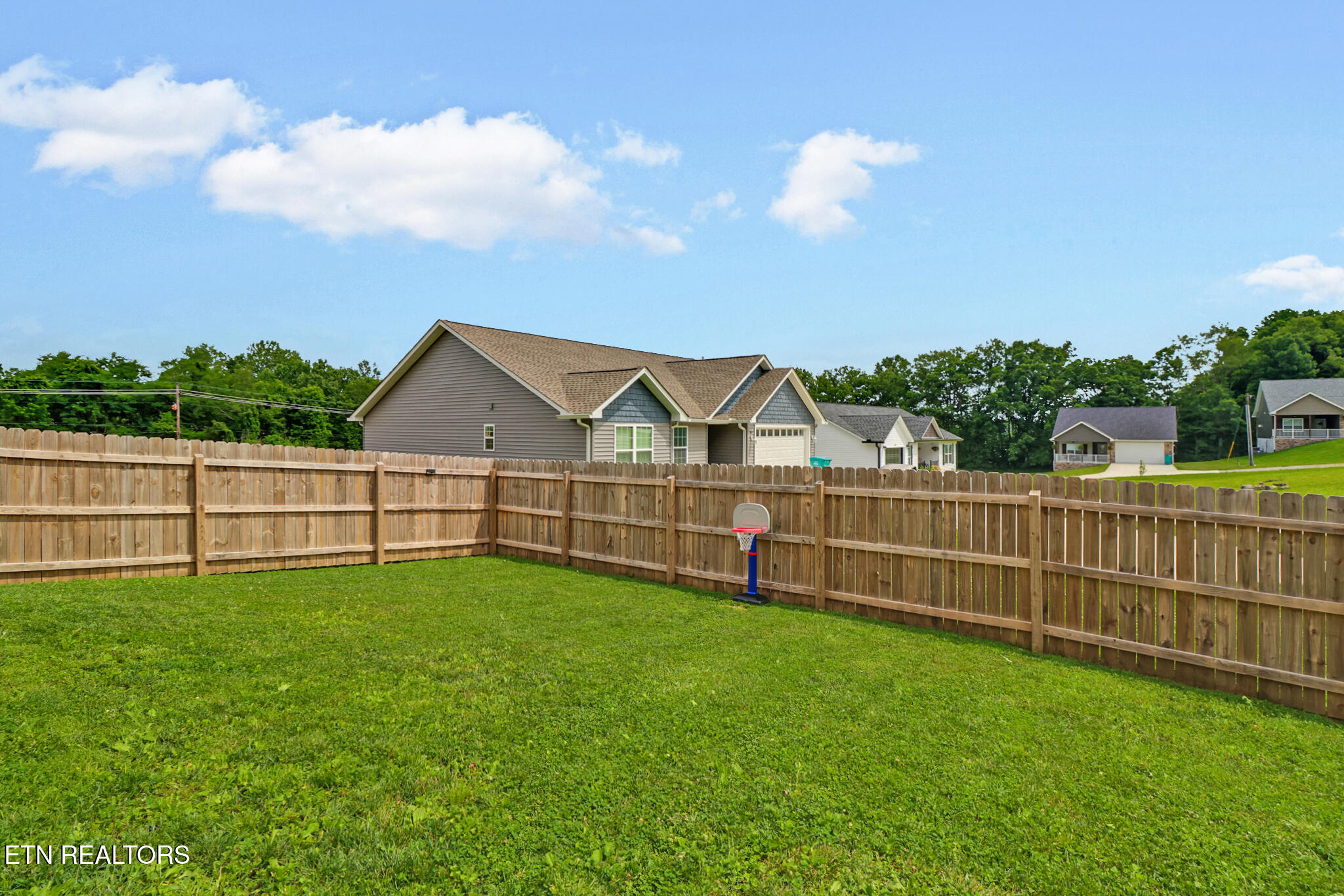 301 Dayton Avenue Crossville TN 38555
