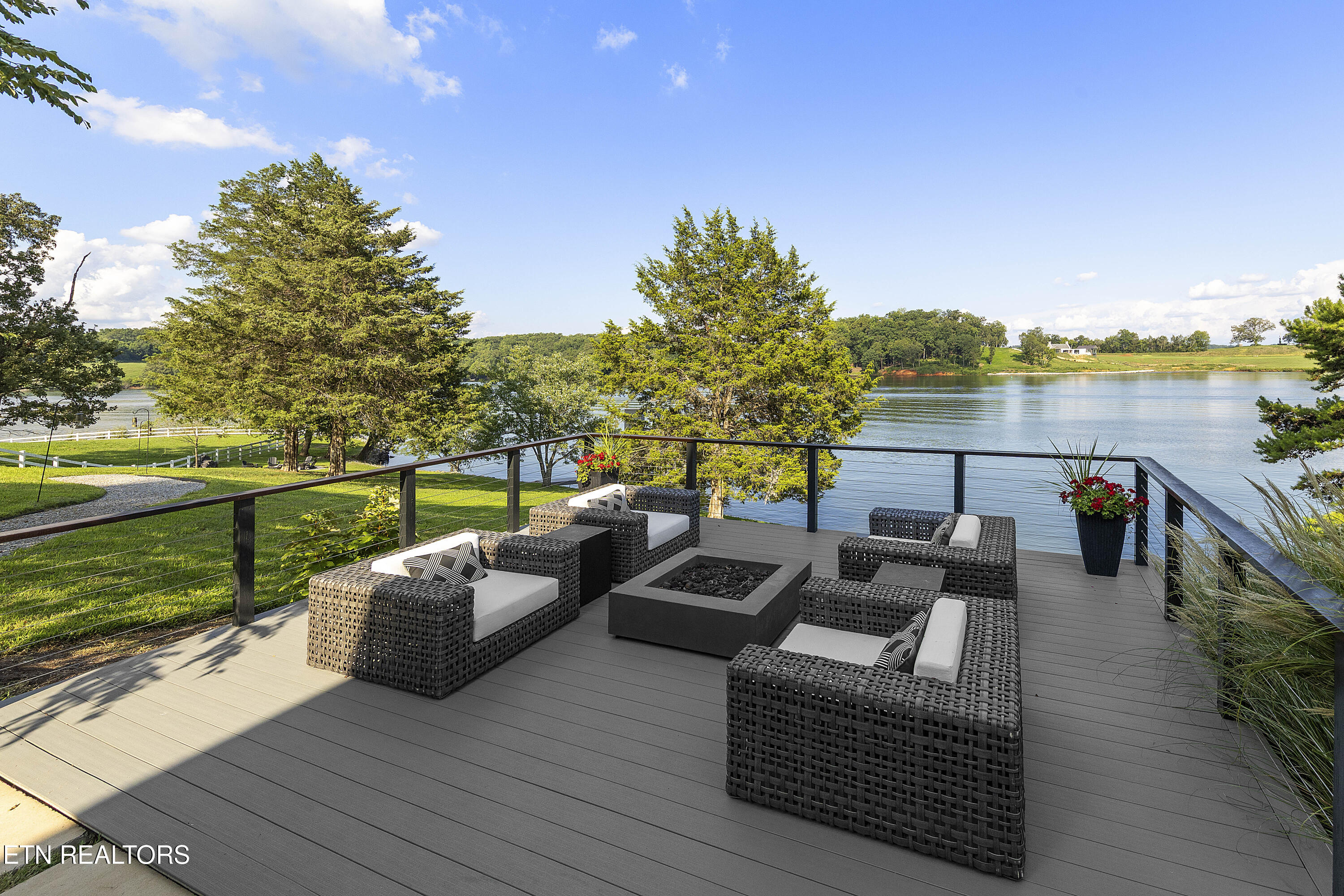 4352 Gravelly Hills Road Louisville TN 37777