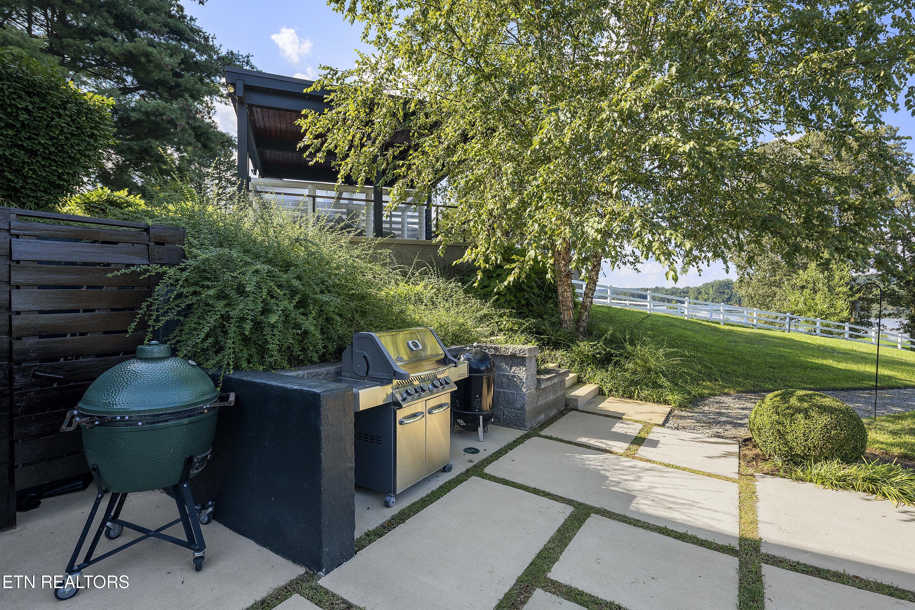 4352 Gravelly Hills Road Louisville TN 37777