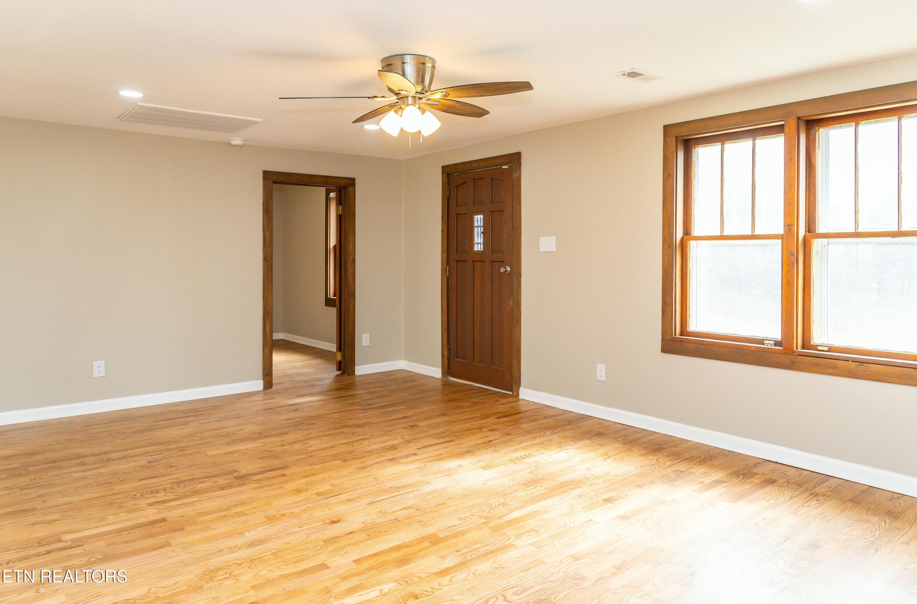 1348 Alberta Jones Road Dandridge TN 37725