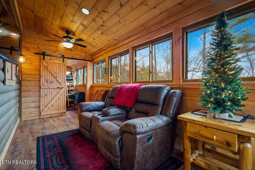 919 Deer Run Way Sevierville TN 37862