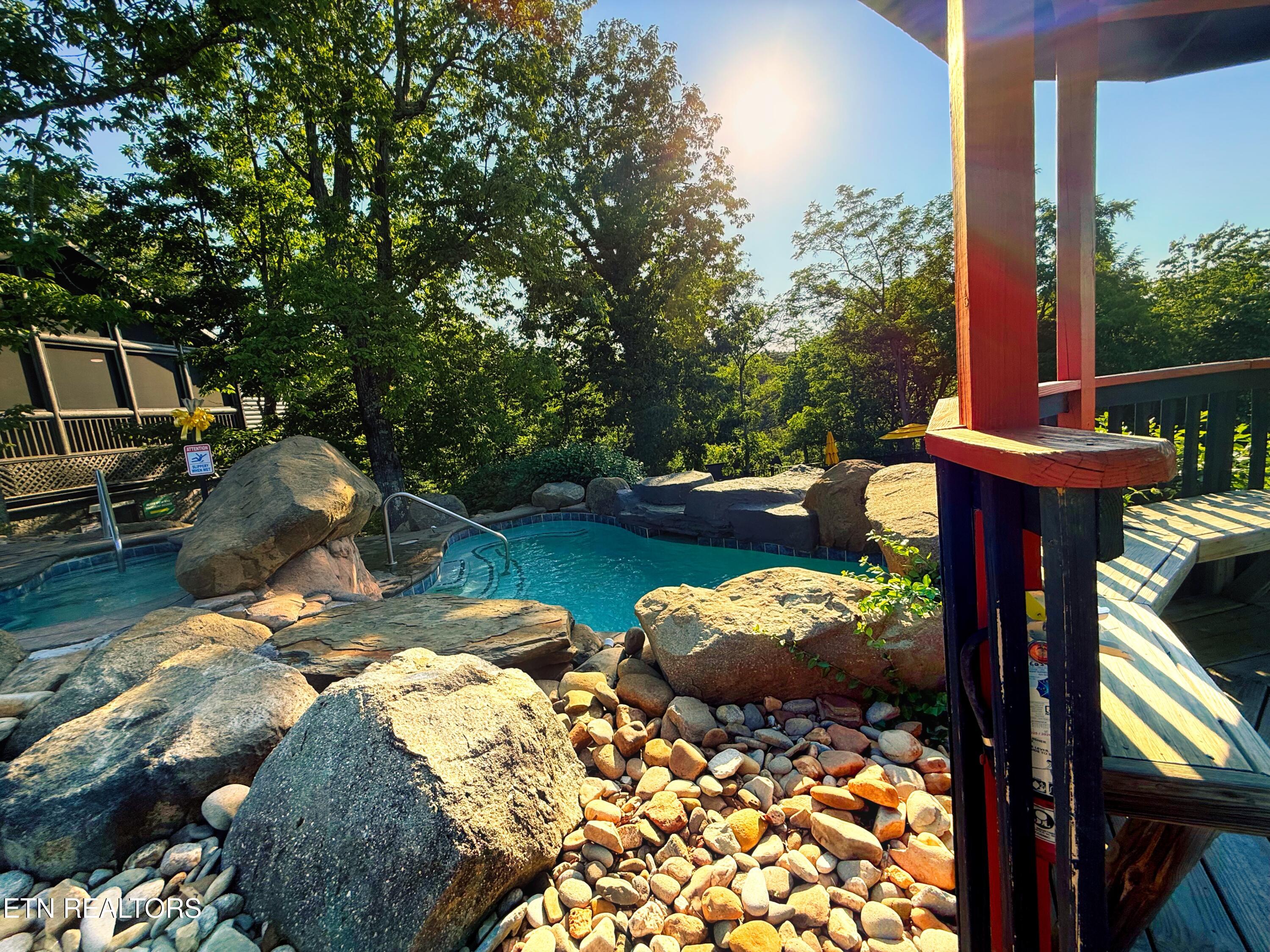 919 Deer Run Way Sevierville TN 37862
