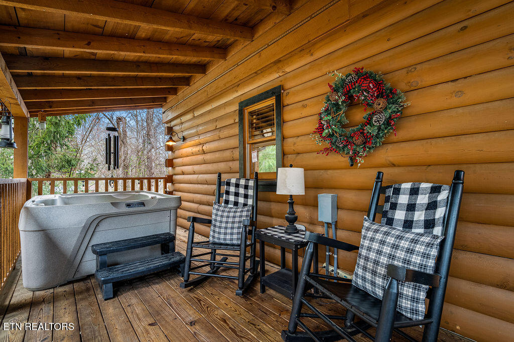 919 Deer Run Way Sevierville TN 37862