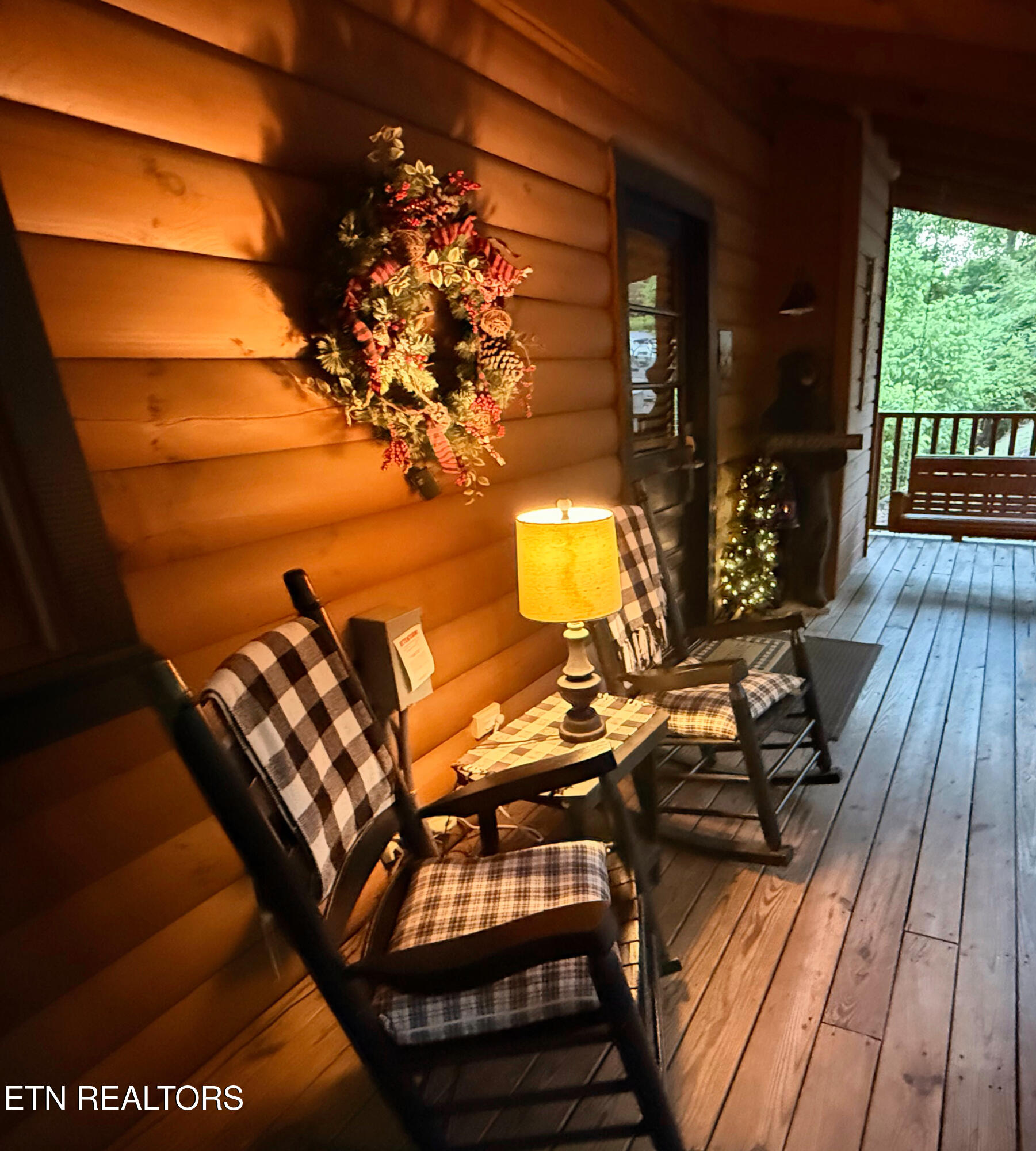 919 Deer Run Way Sevierville TN 37862