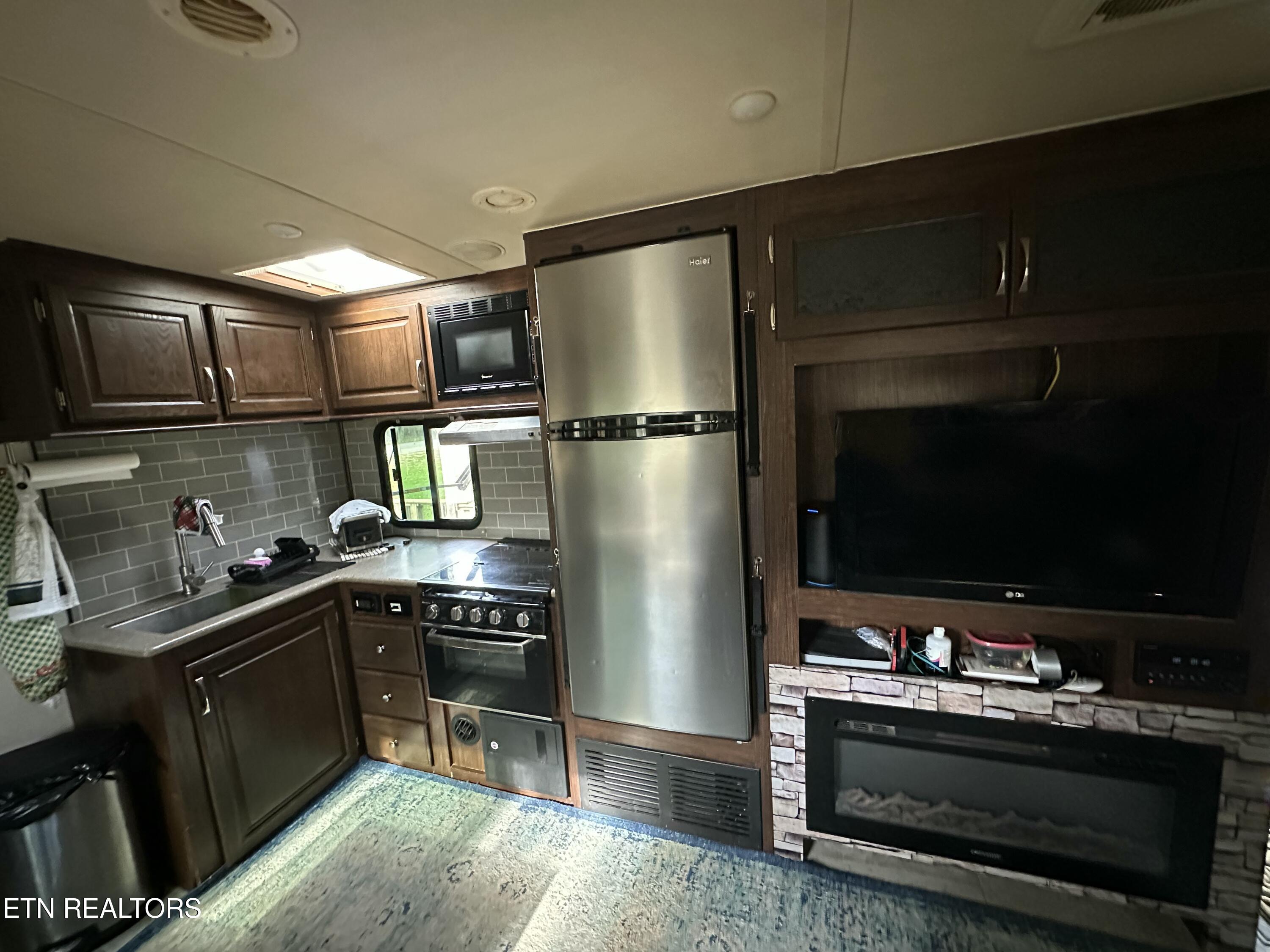 341 Dwyer Drive Crossville TN 38572