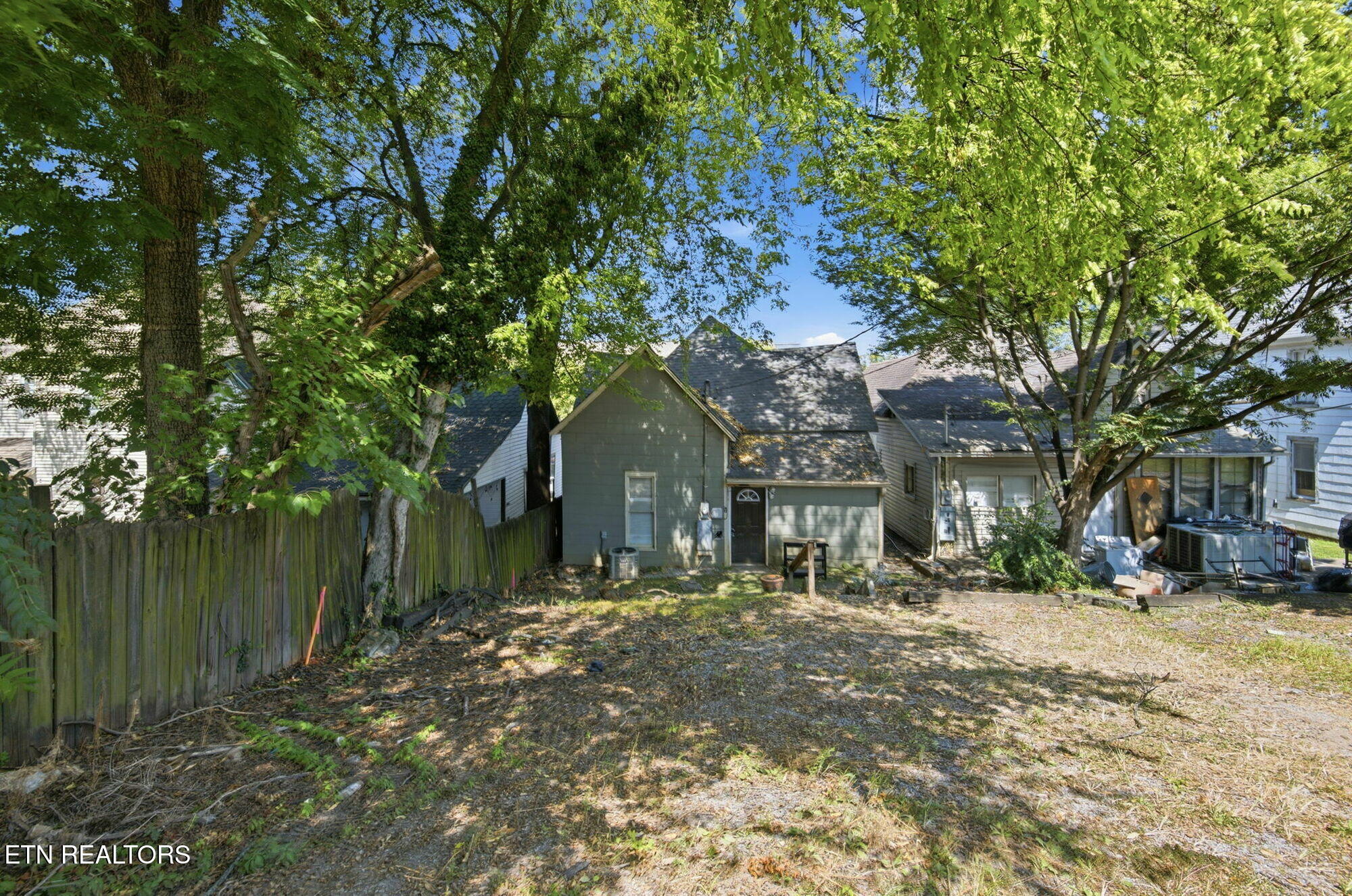 1634 Forest Avenue Knoxville TN 37916