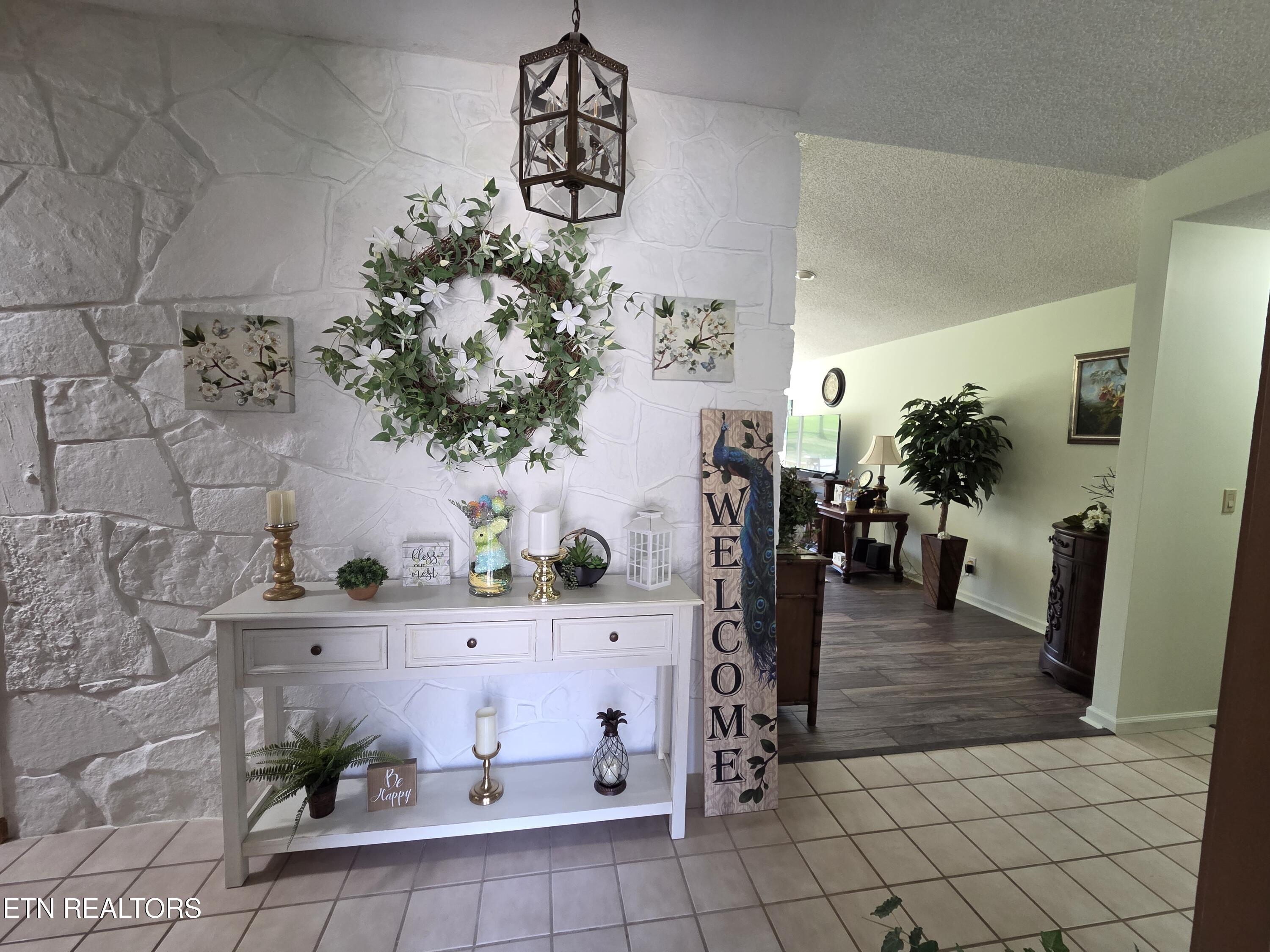 107 Wickham Lane Crossville TN 38558