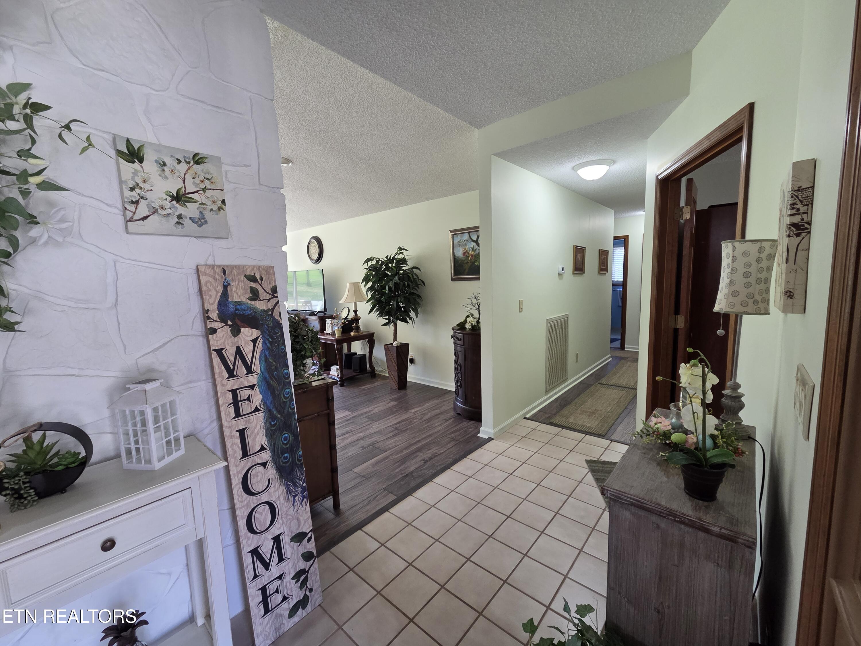107 Wickham Lane Crossville TN 38558