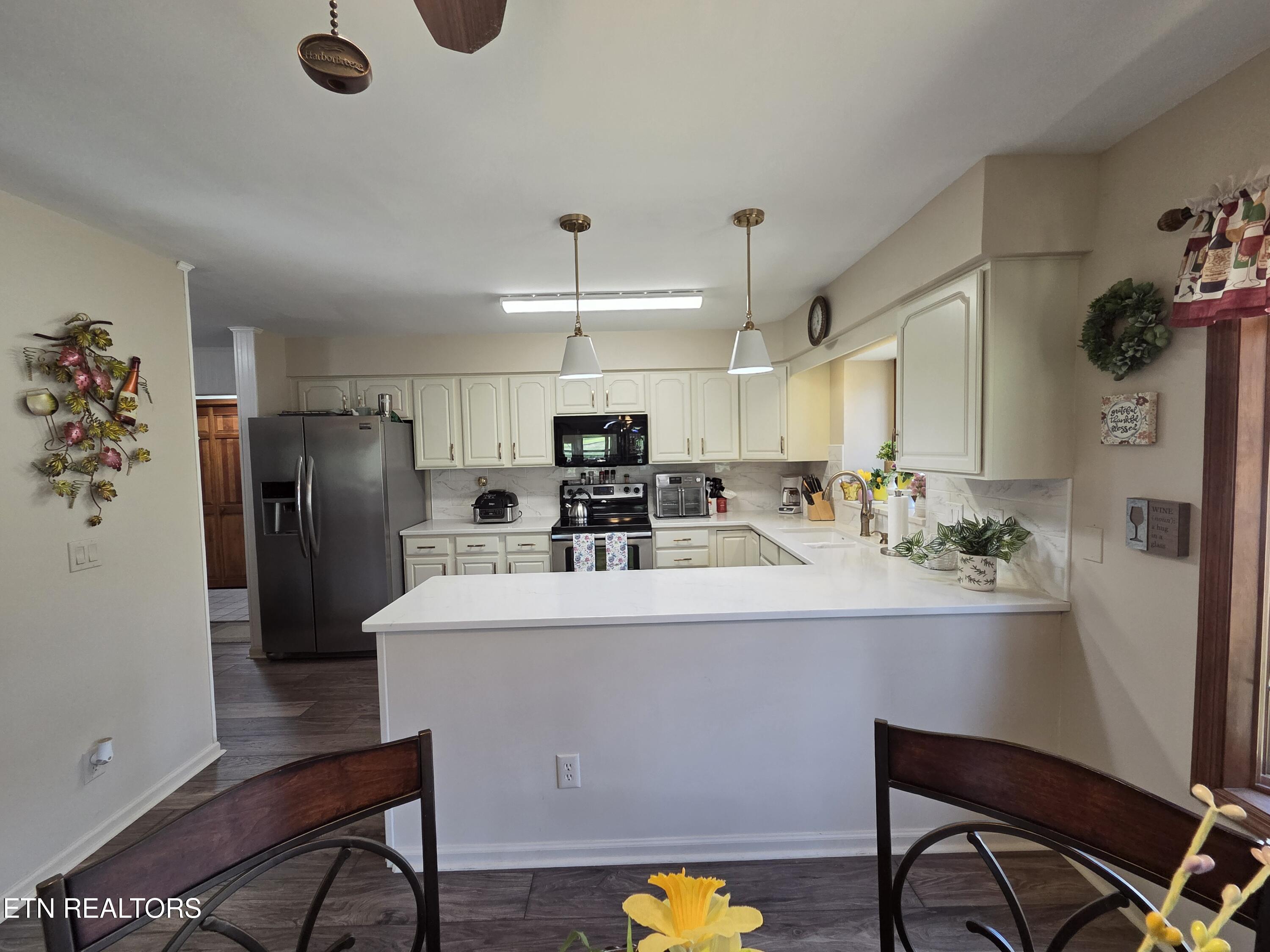 107 Wickham Lane Crossville TN 38558