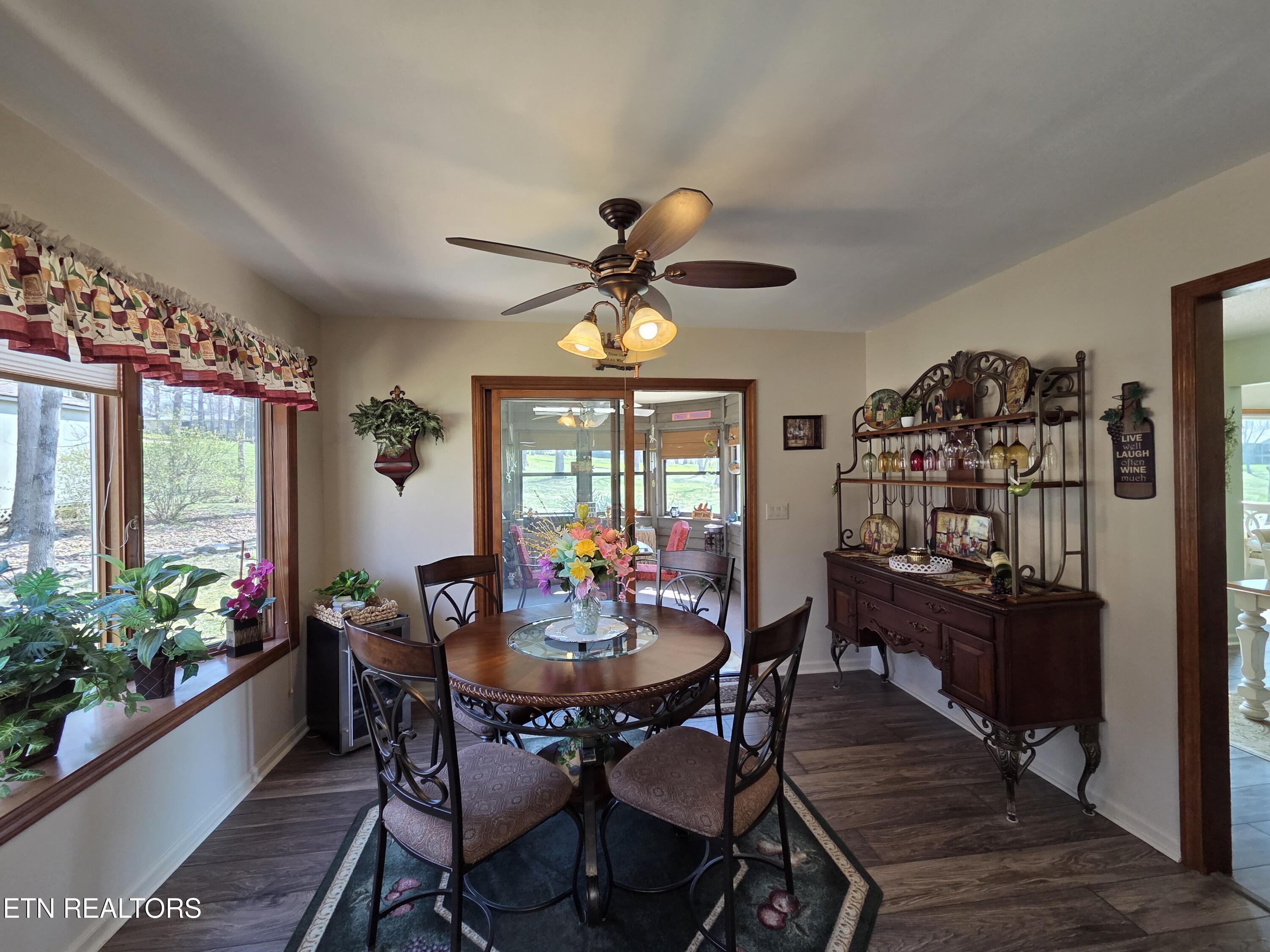 107 Wickham Lane Crossville TN 38558