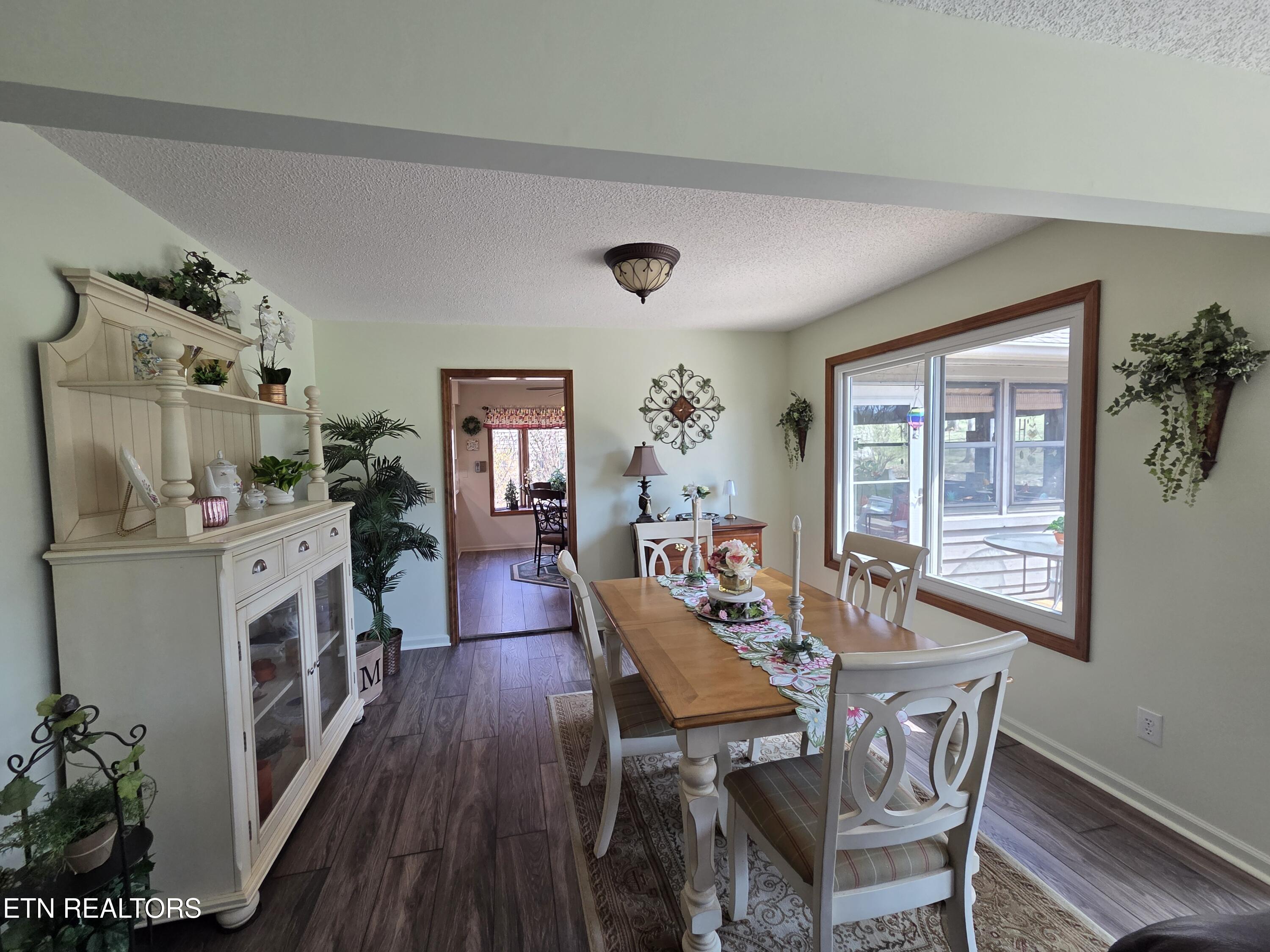 107 Wickham Lane Crossville TN 38558